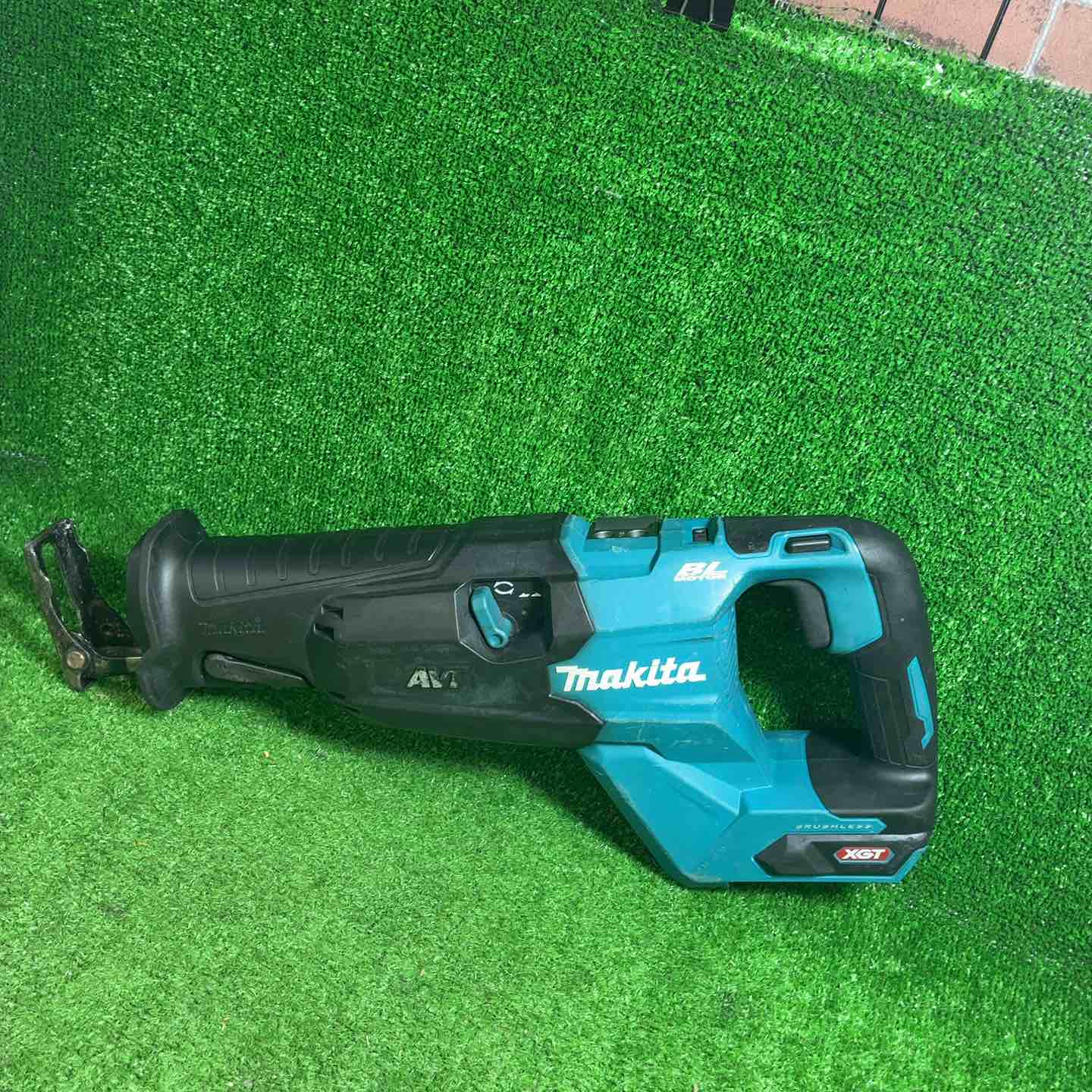 【中古】 マキタ(makita) コードレスレシプロソー JR002GZ【藤沢店】