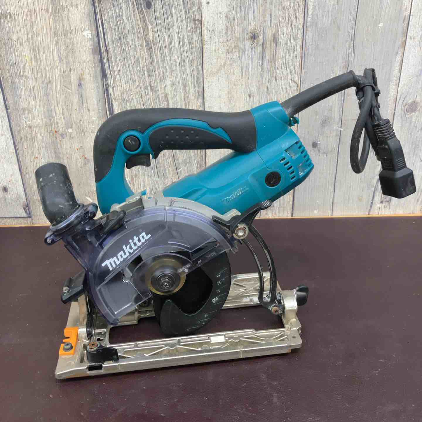【中古】★マキタ(makita) 防じん丸のこ KS5200FX【東大和店】