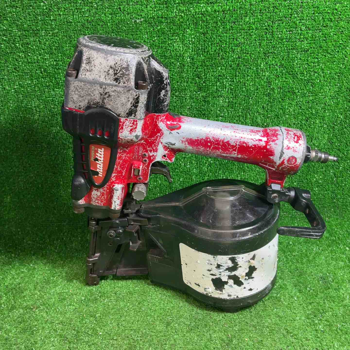 【中古】 マキタ (makita) 高圧エア湖釘打ち機 AN911H 【藤沢店】