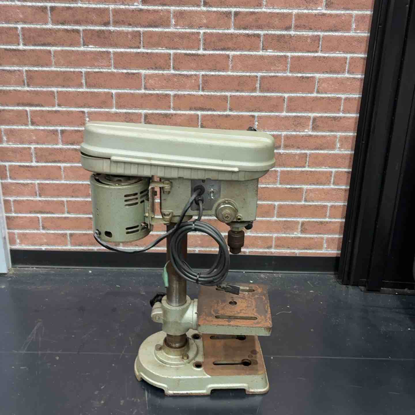 【中古】 RYOBI 小型ボール盤 TB-65 卓上ボール盤【藤沢店】｜アクトツール店