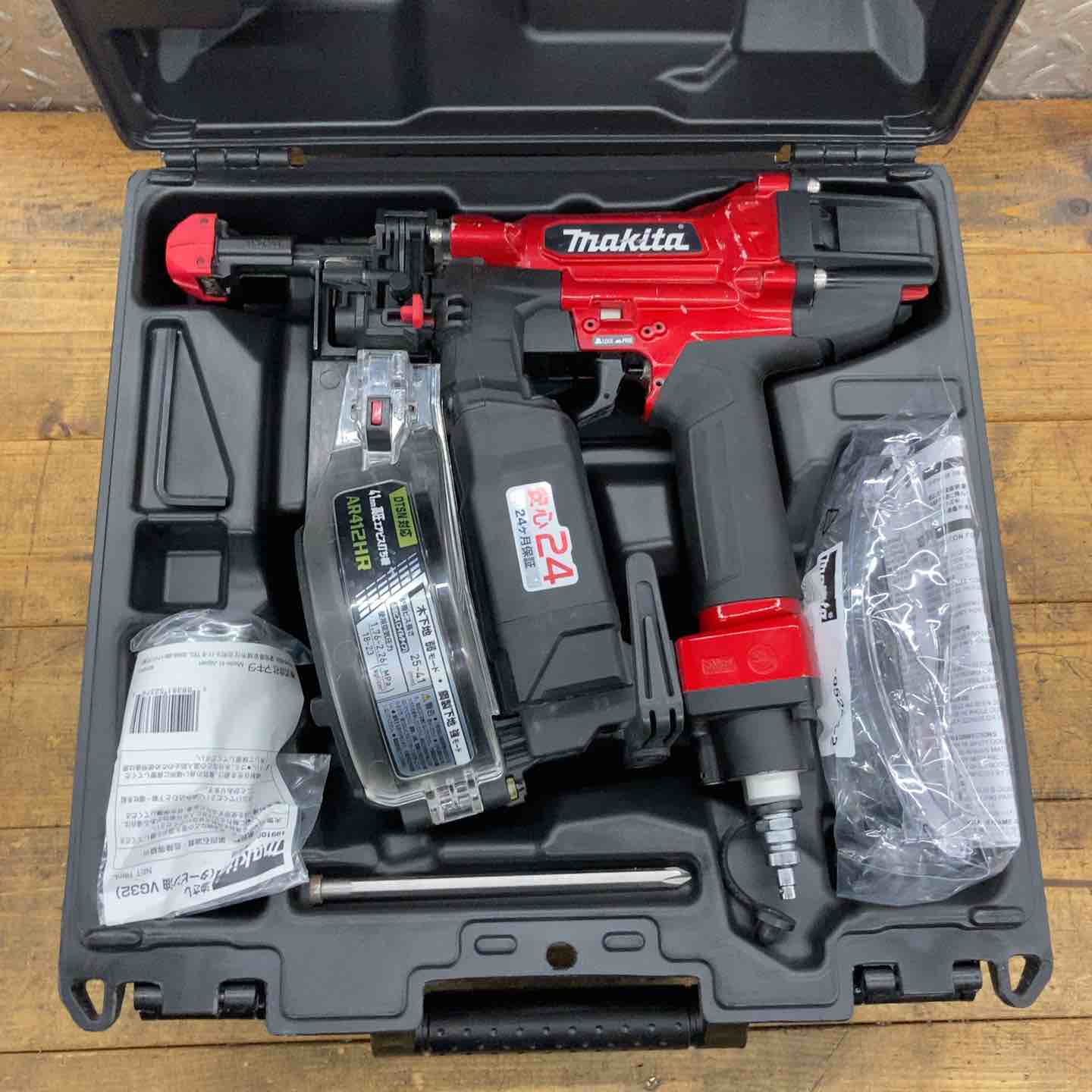 【中古】★マキタ(makita) 高圧エア湖螺子釘打ち機 AR412HR【所沢店】