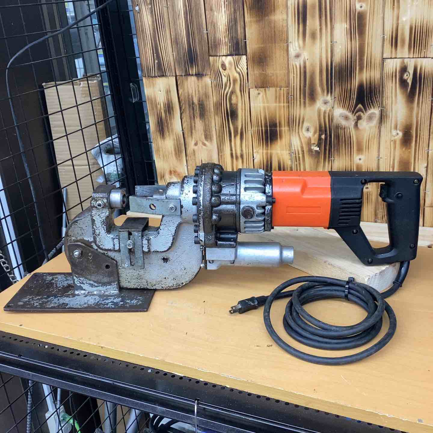 【中古】◇育良精機(イクラ/IKURA) パンチャ IS-106MP【越谷店】|アクトツール店