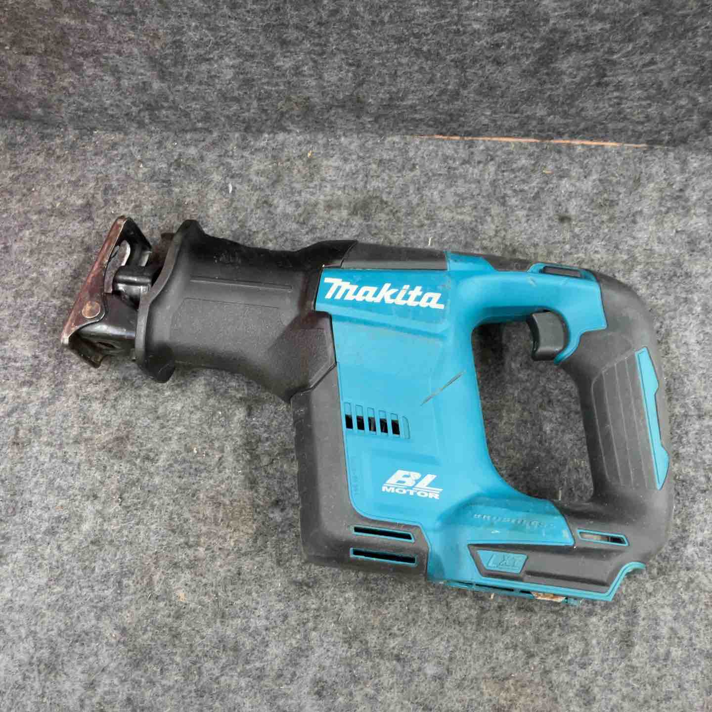 【中古】☆マキタ(makita) コードレスレシプロソー 本体のみ JR188DZ【鴻巣店】