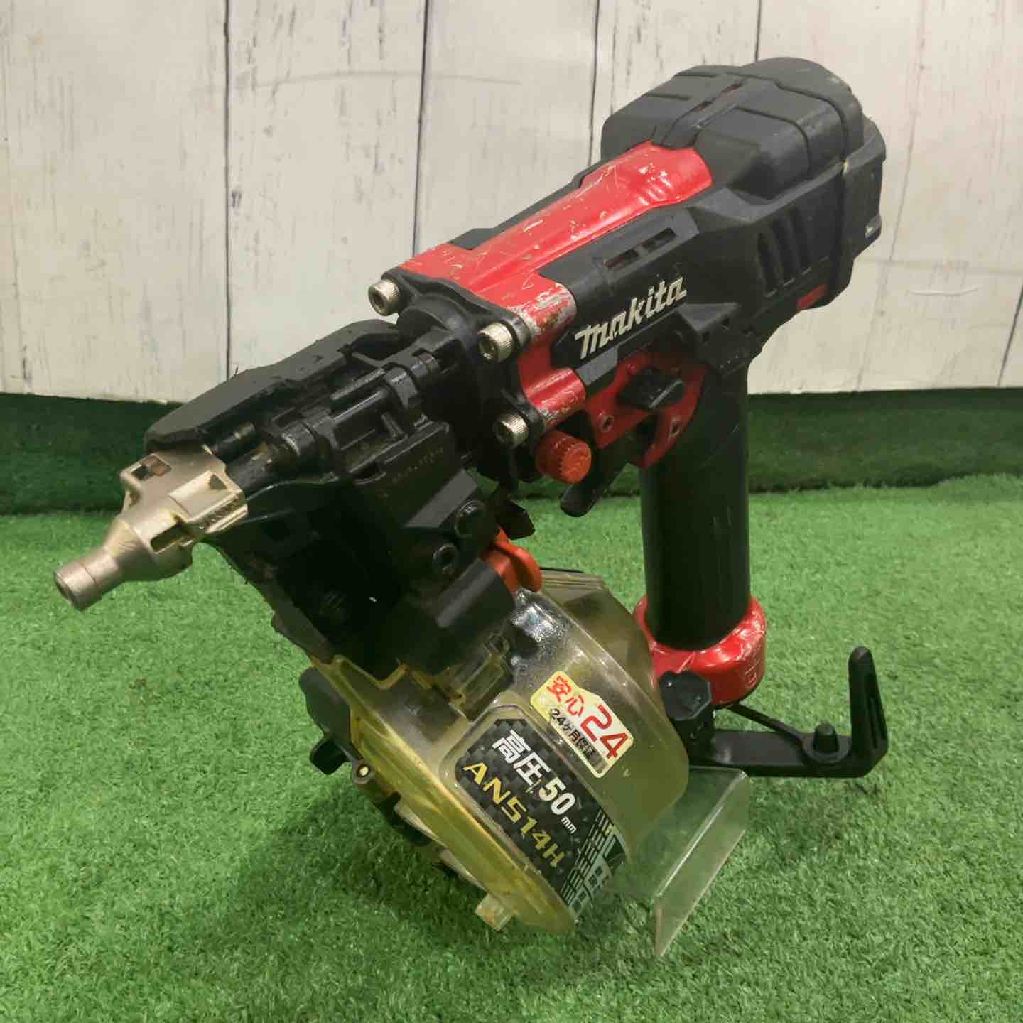 【中古】★マキタ(makita) 高圧大気圏釘打ち機 AN514H【三角江店】