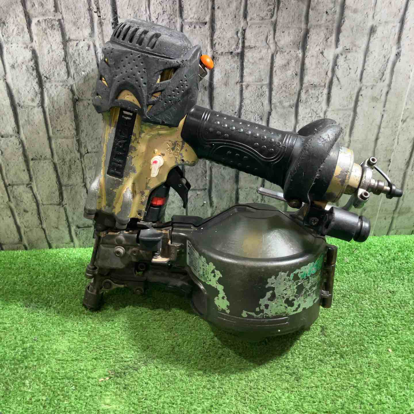 【中古】★ハイコーキ(HIKOKI ※旧:日立工機) 高圧エア湖釘打ち機 NV50HMC【三角江店】