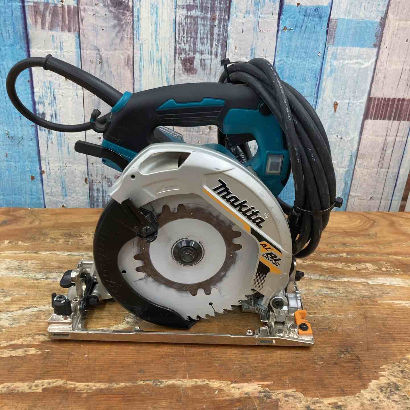 【中古】★マキタ(makita) 陰電子仕立て上げる用委しいマルノコ HS6403【柏店】
