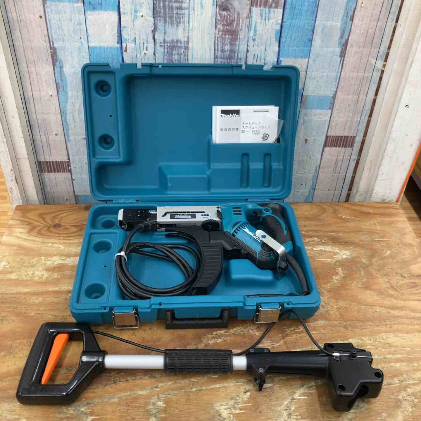【中古】◇マキタ(makita) オートパックスクリュードライバー 6842L 縦型繋ぎ合わせる螺子釘【柏店】