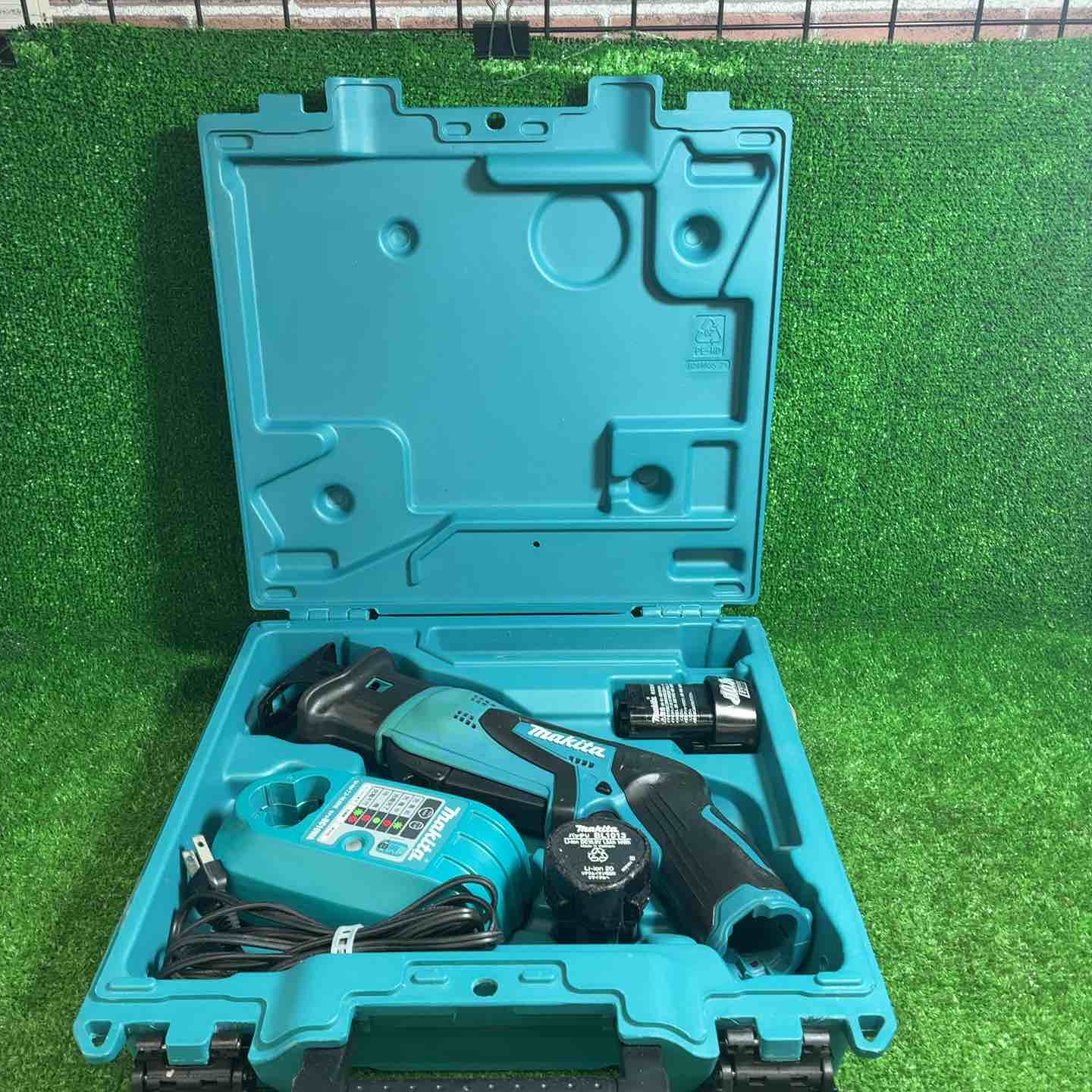 【中古】 マキタ(makita) コードレスレシプロソー JR101DW【藤沢店】