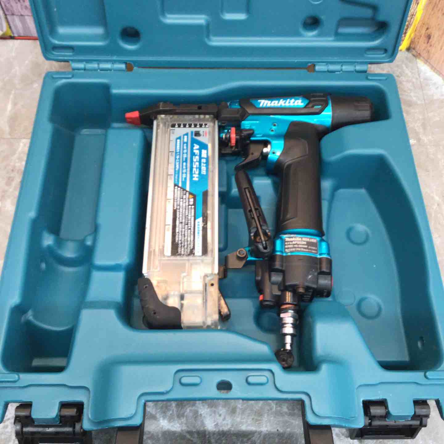 【中古】★マキタ(makita) 高圧フィニッシュネイラ AF552HM【八潮店】