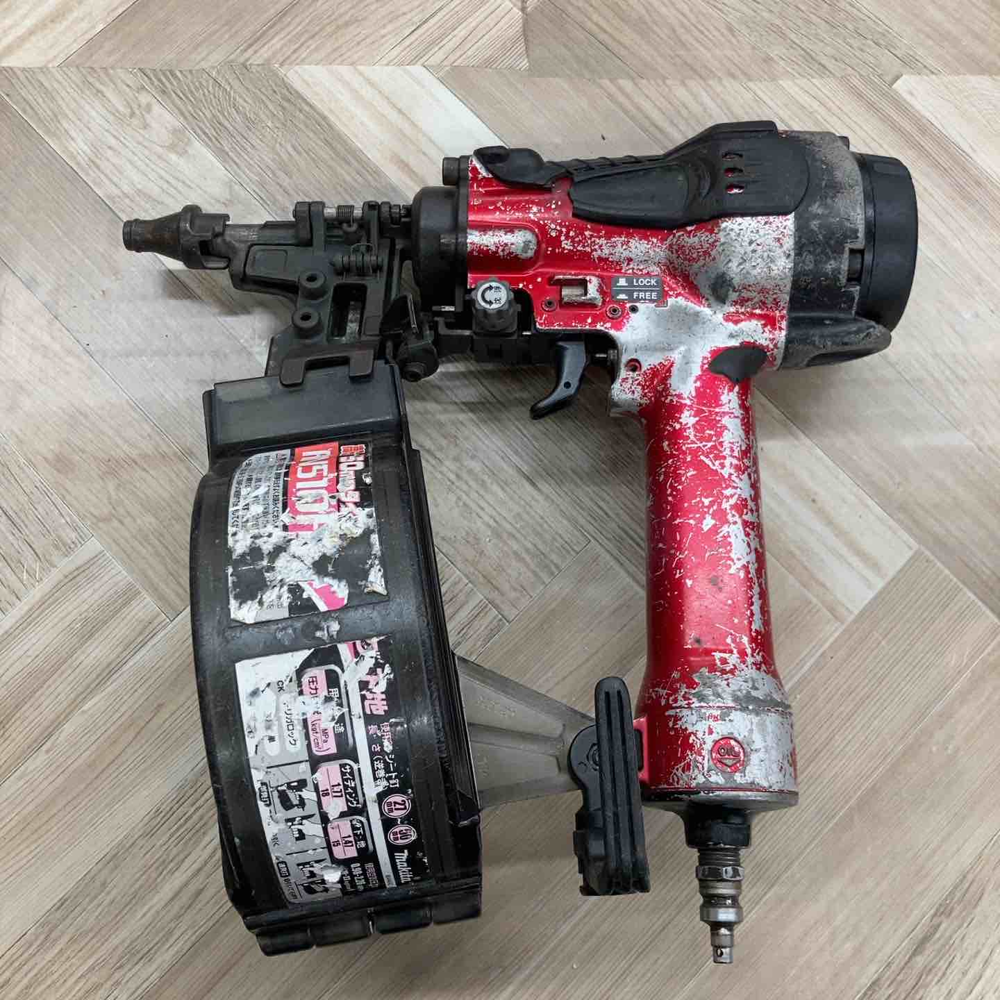 【中古】★マキタ(makita) 高圧大気圏釘打ち機 AN510HS サイディング【八潮店】