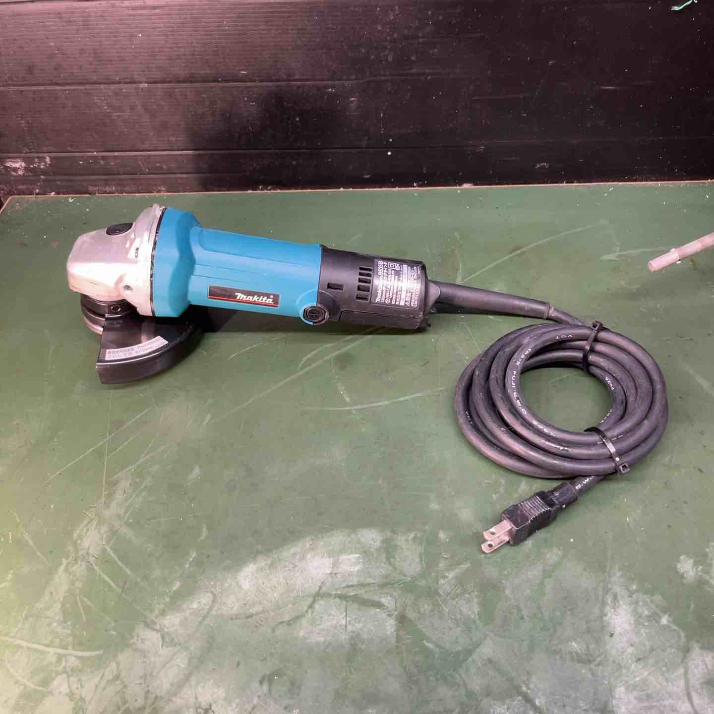 【中古】☆マキタ(makita) 125粍 ディスクグラインダ 9535B 本体のみ【戸田店】