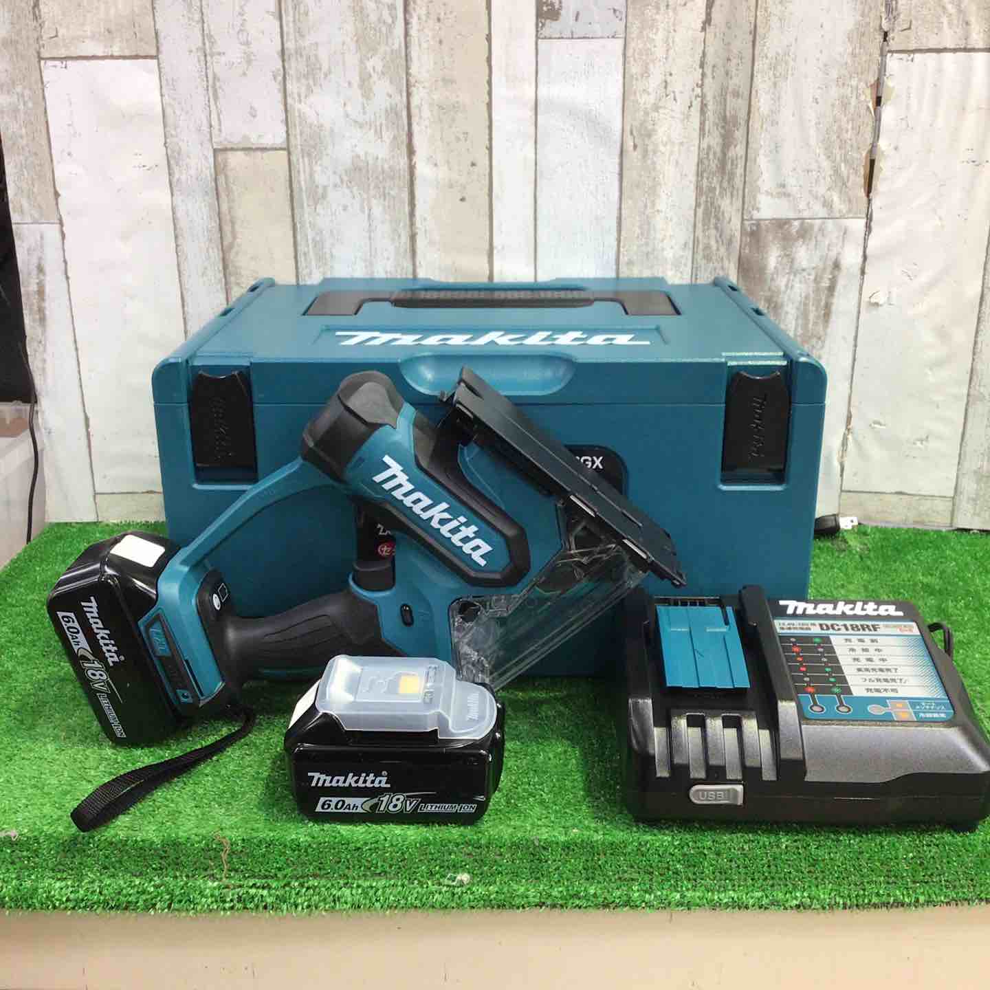 【新古】マキタ(makita) コードレスボードカッタ SD180DRGX【町田店】