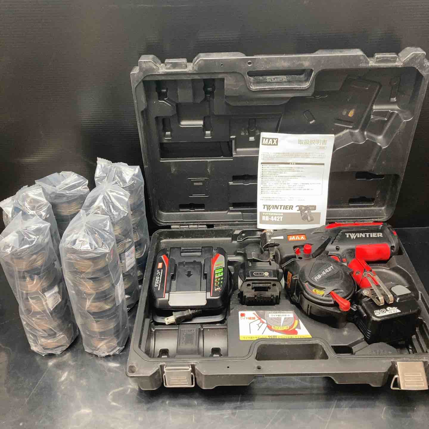 【中古】マックス(MAX) 鉄筋一緒になる機 ツインタイア RB-442T-B2C/1450A 五分五分針金30巻付き添い人【川越店】