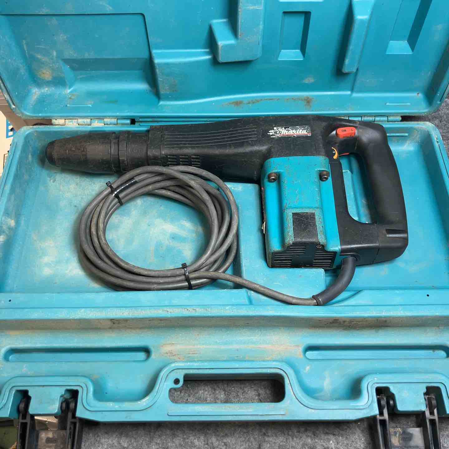 【中古】マキタ(makita) 電動ハンマ HM1100C【桶川店】｜アクトツール店