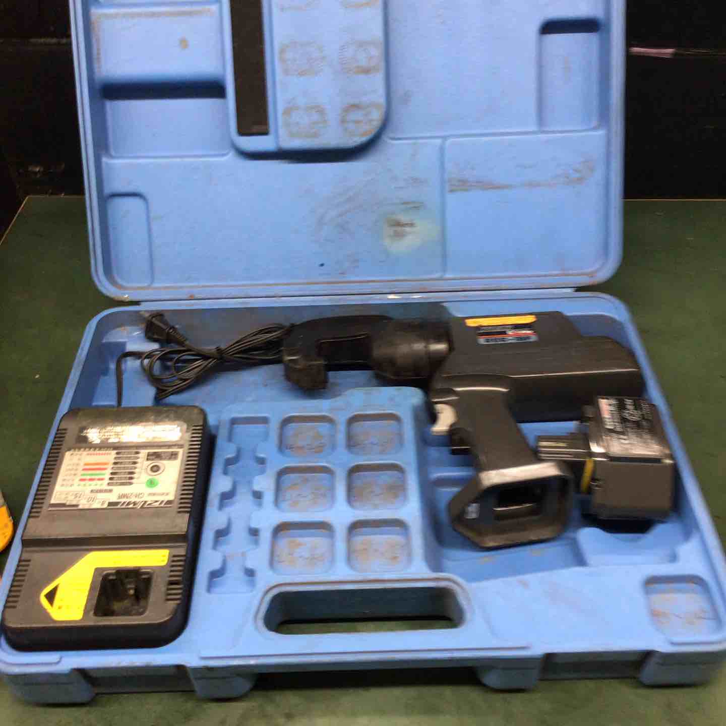 泉精器 申し受ける油圧式物の具 REC-15F 一こま皆無【戸田店】