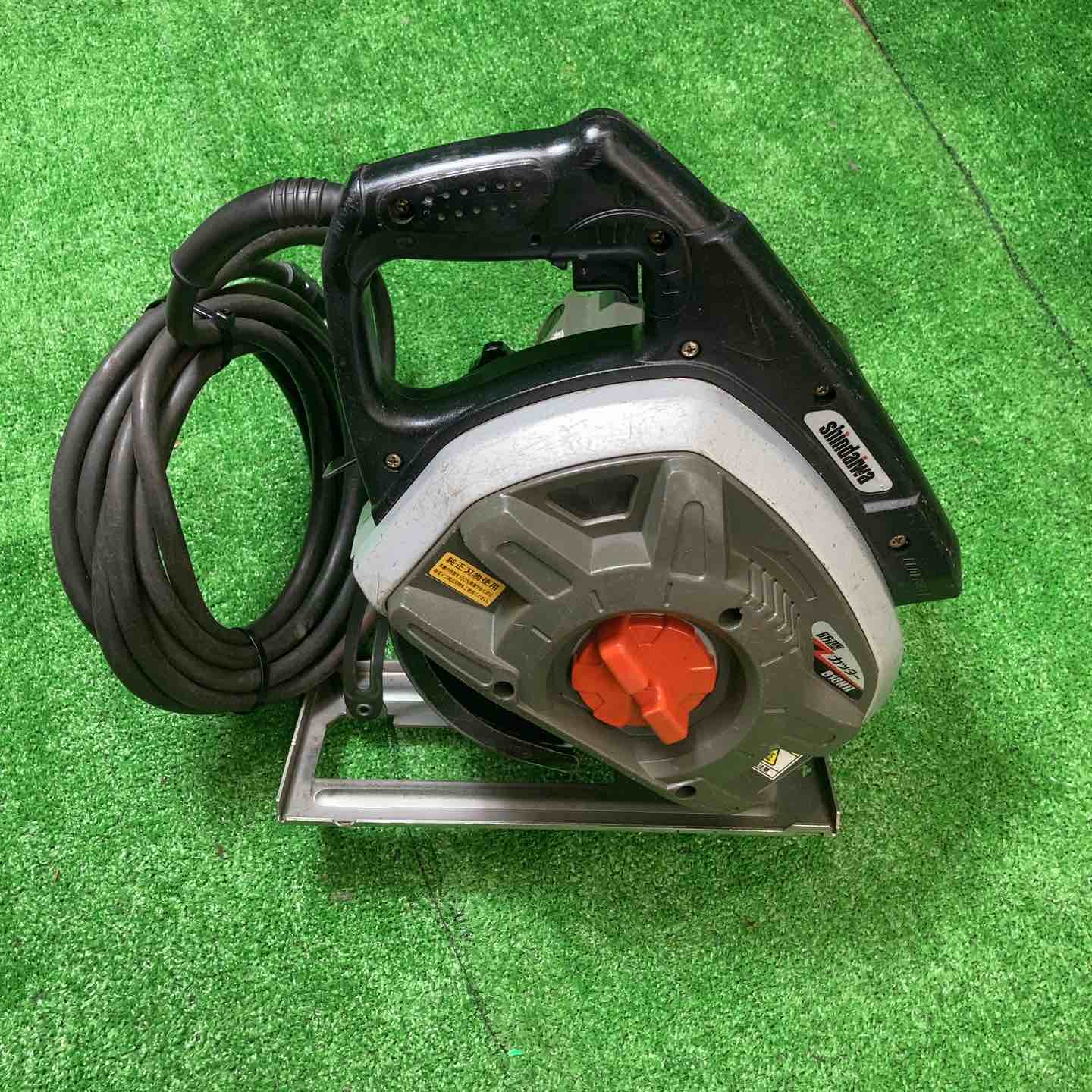 【中古】新ダイワ(Shindaiwa) 180mm 防塵カッター B18N2-F (B18N II) チップソーカッター【桶川店】|アクトツール店