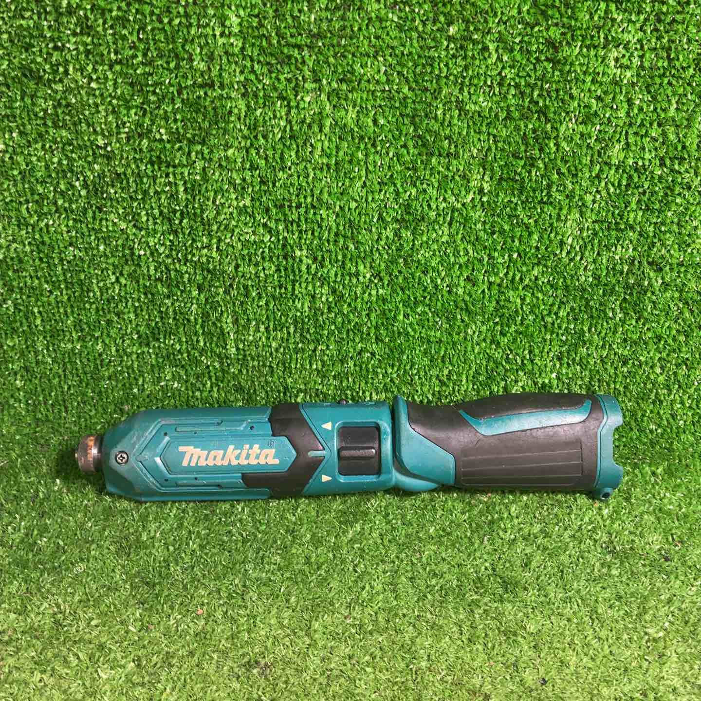 【中古】 マキタ(makita) コードレスペンインパクトドライバー TD022DZ【藤沢店】