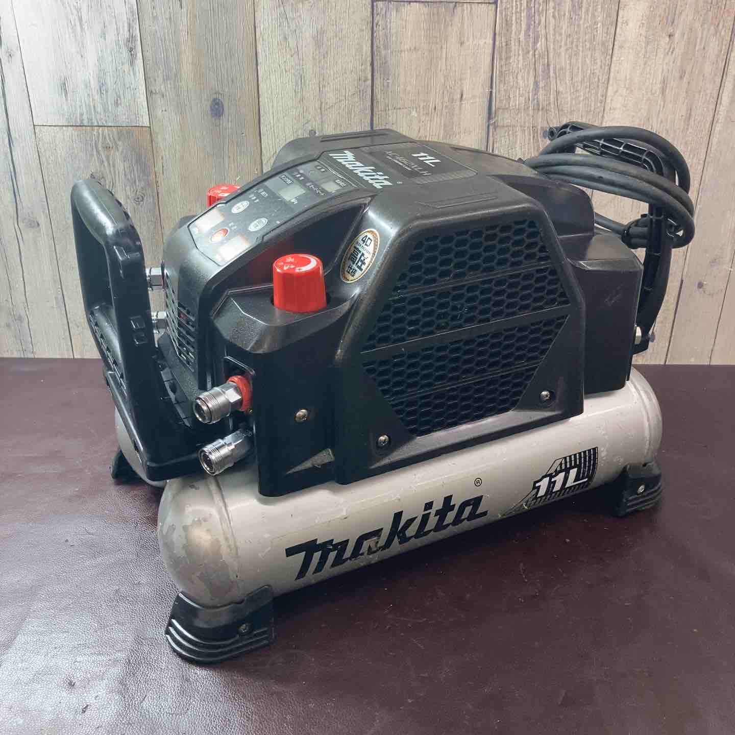 【中古】【中古品】 マキタ(makita) エアコンプレッサー AC462XLHB 【東大和店】