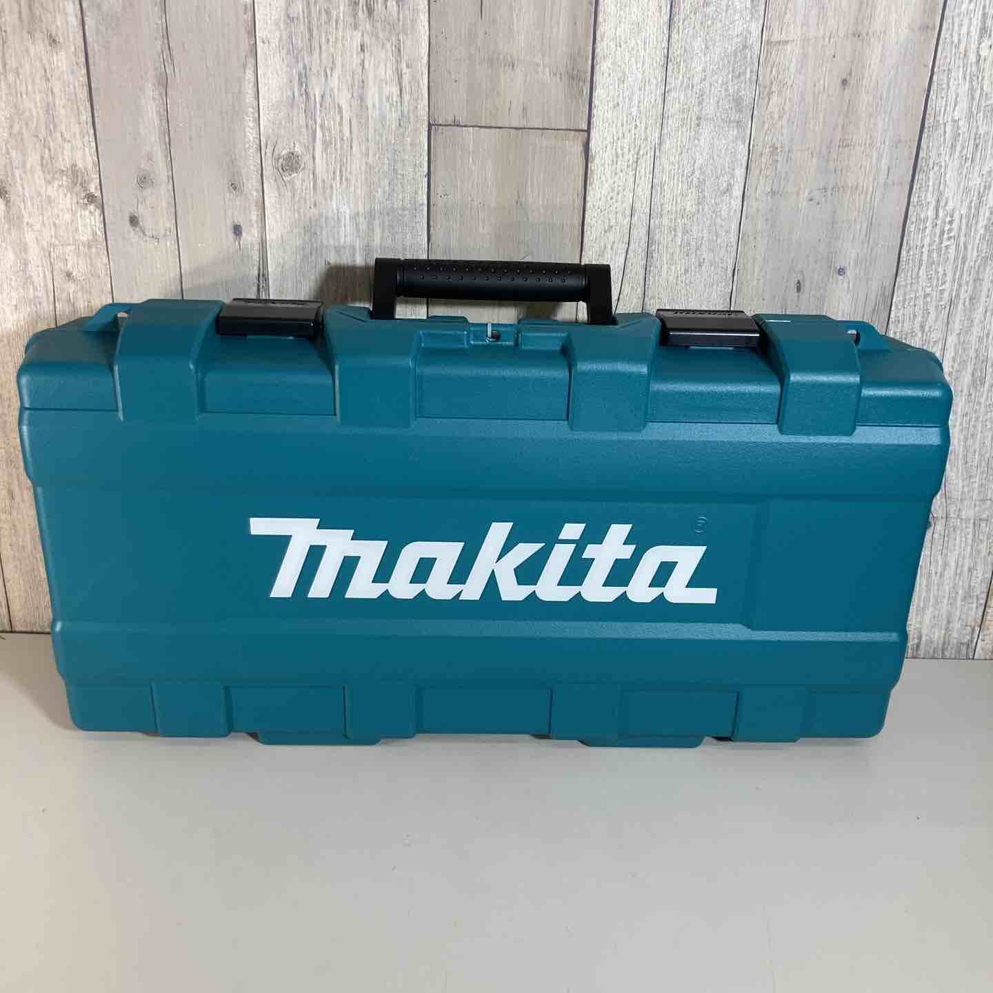 【新古】★マキタ(makita)18V コードレスレシプロソー JR187DRGX 容れものに凹みあり  乾電池2個付き添い人 純然たる品【戸田店】
