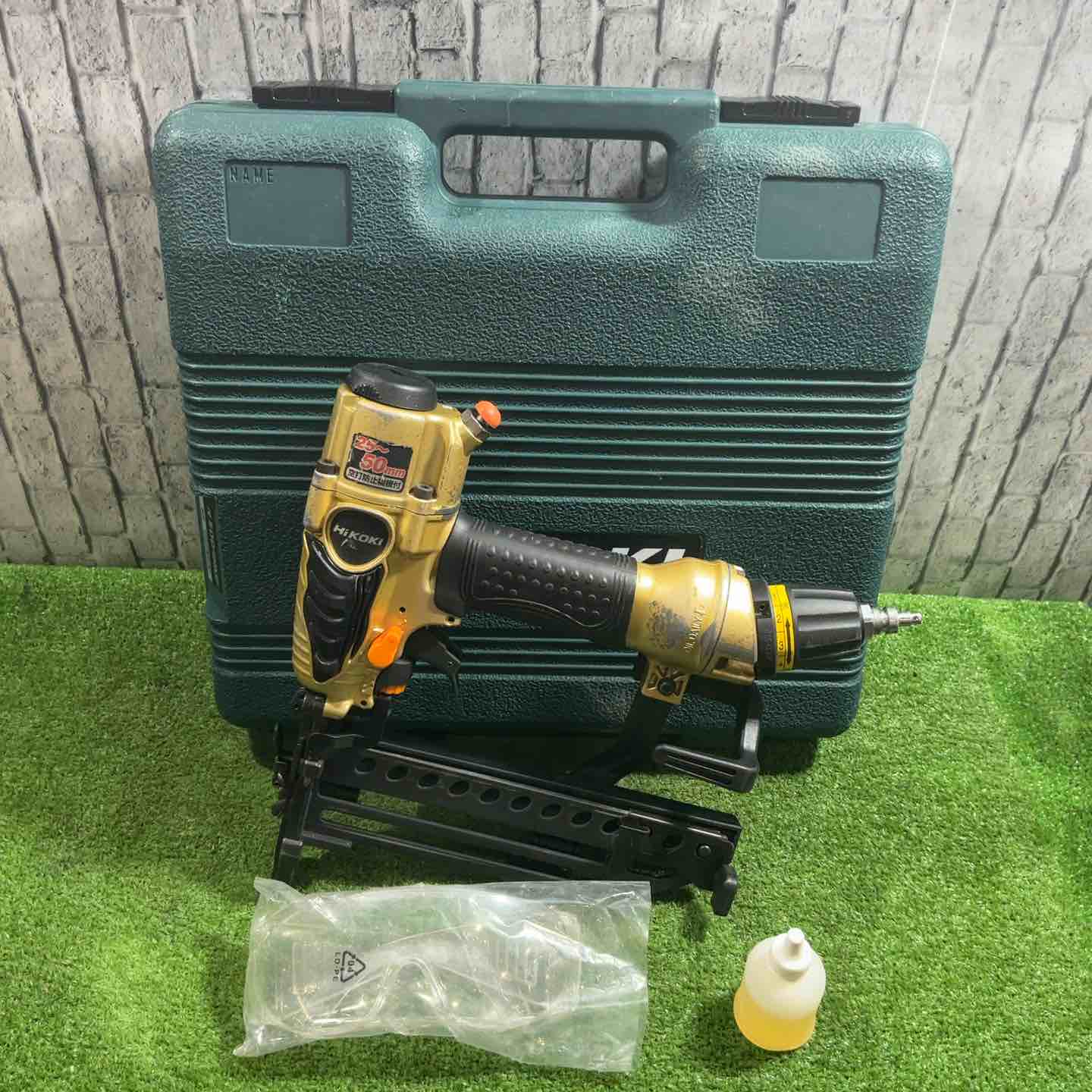 【中古】★ハイコーキ(HIKOKI ※旧:日立工機) 高圧フロアタッカ N5004HMF【三角江店】