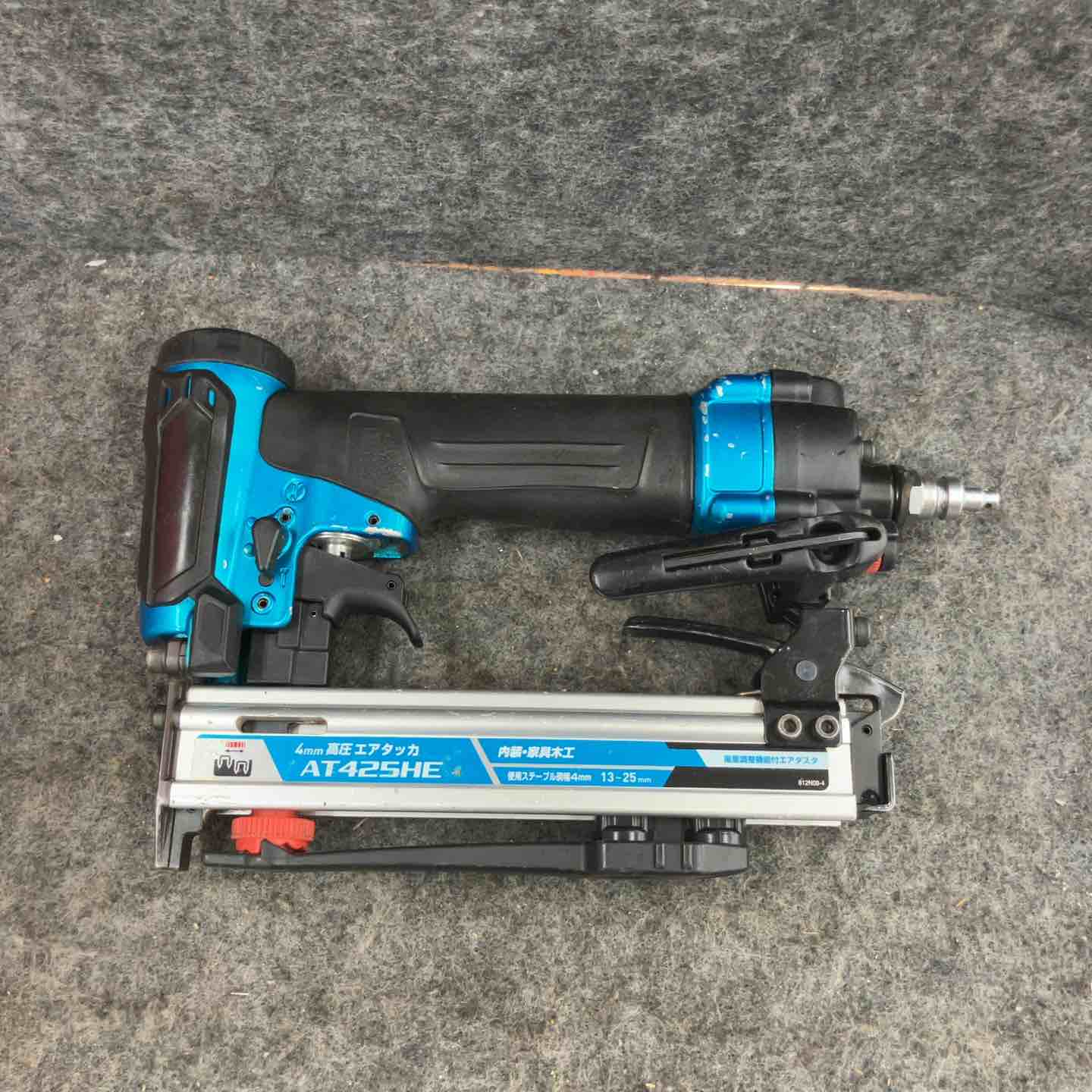 【中古】★マキタ(makita) 高圧エアタッカ AT425HEM【鴻巣店】