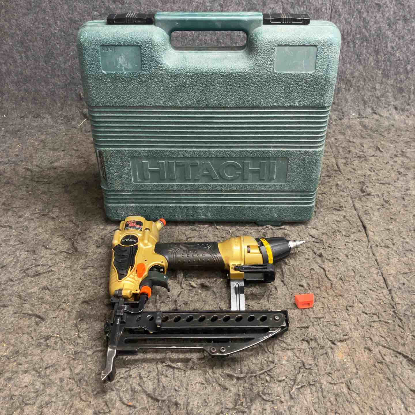 【中古】★ハイコーキ(HIKOKI ※旧:日立工機) 高圧フロアタッカ N5004HMF【鴻巣店】