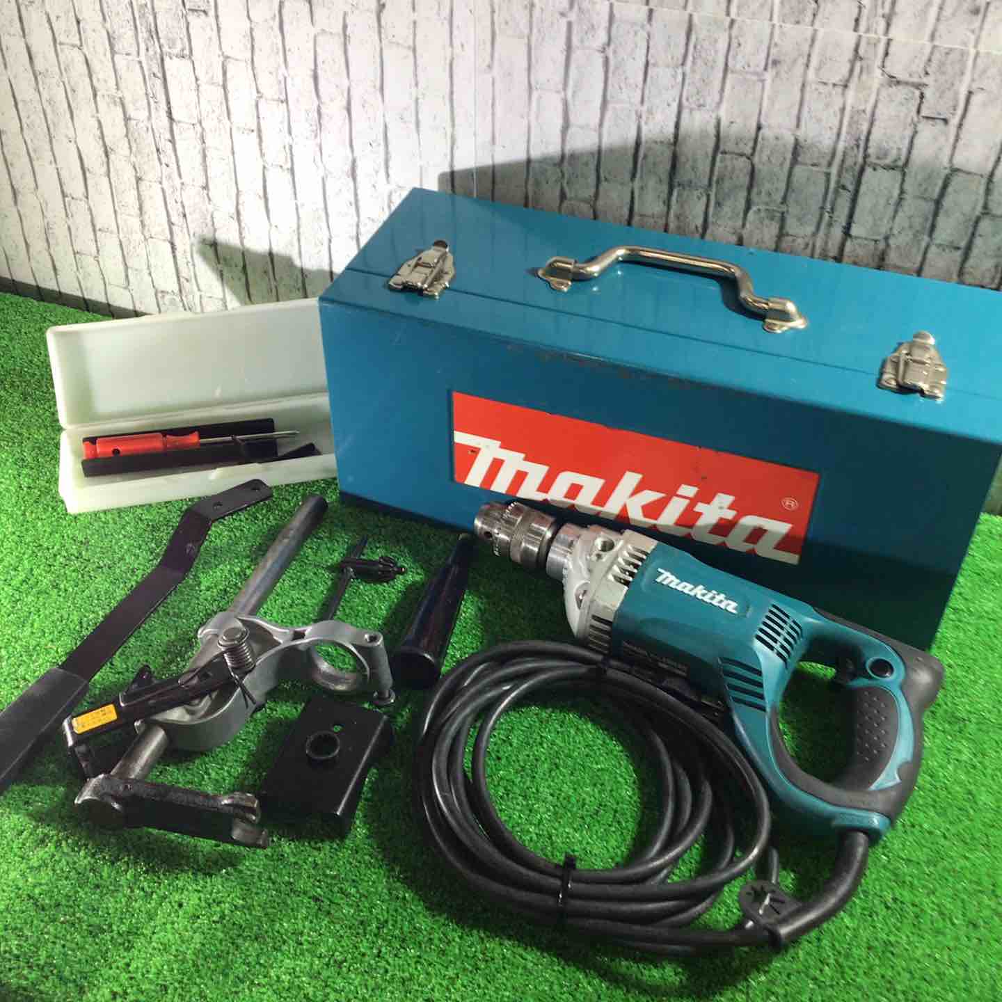 【中古】☆マキタ(makita)  灯し火山高帽子 6305AW【三角江店】