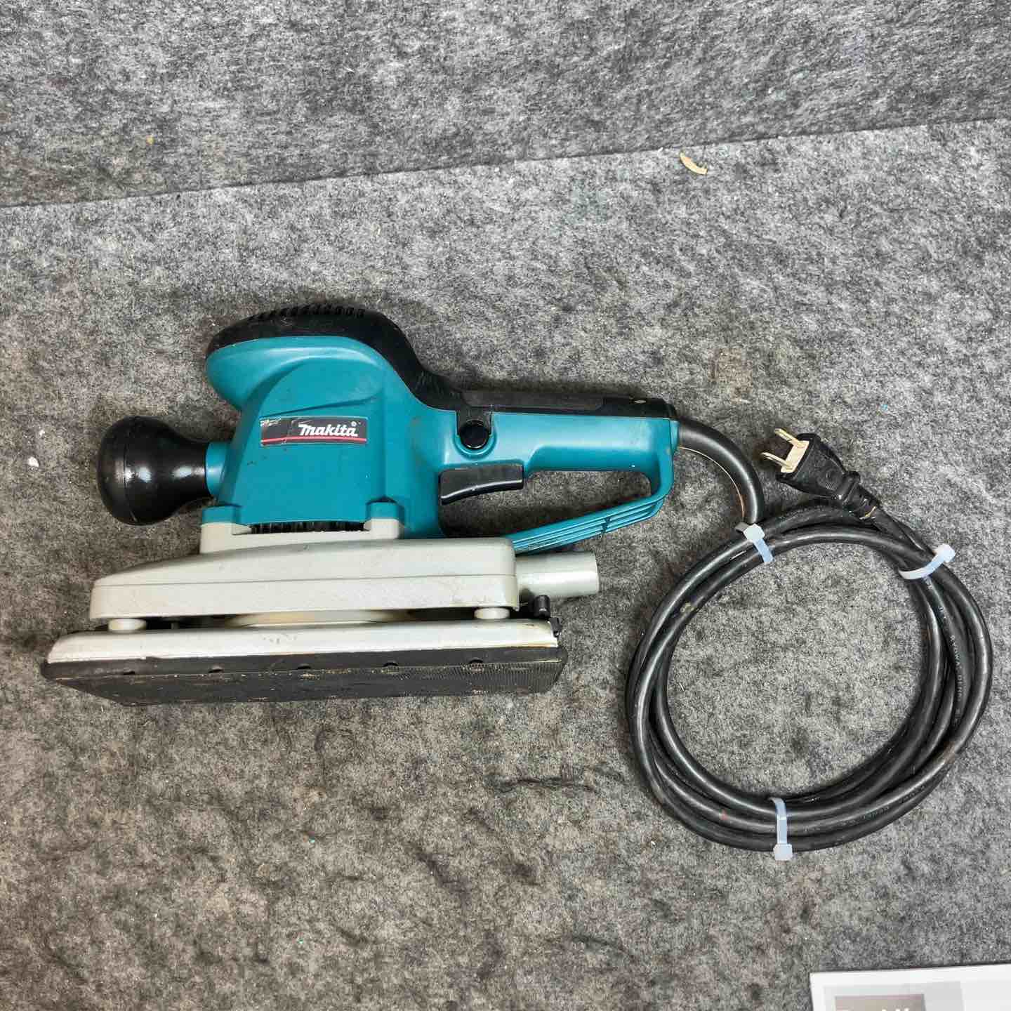 【中古】マキタ(makita) 仕上サンダ BO4900V【桶川店】