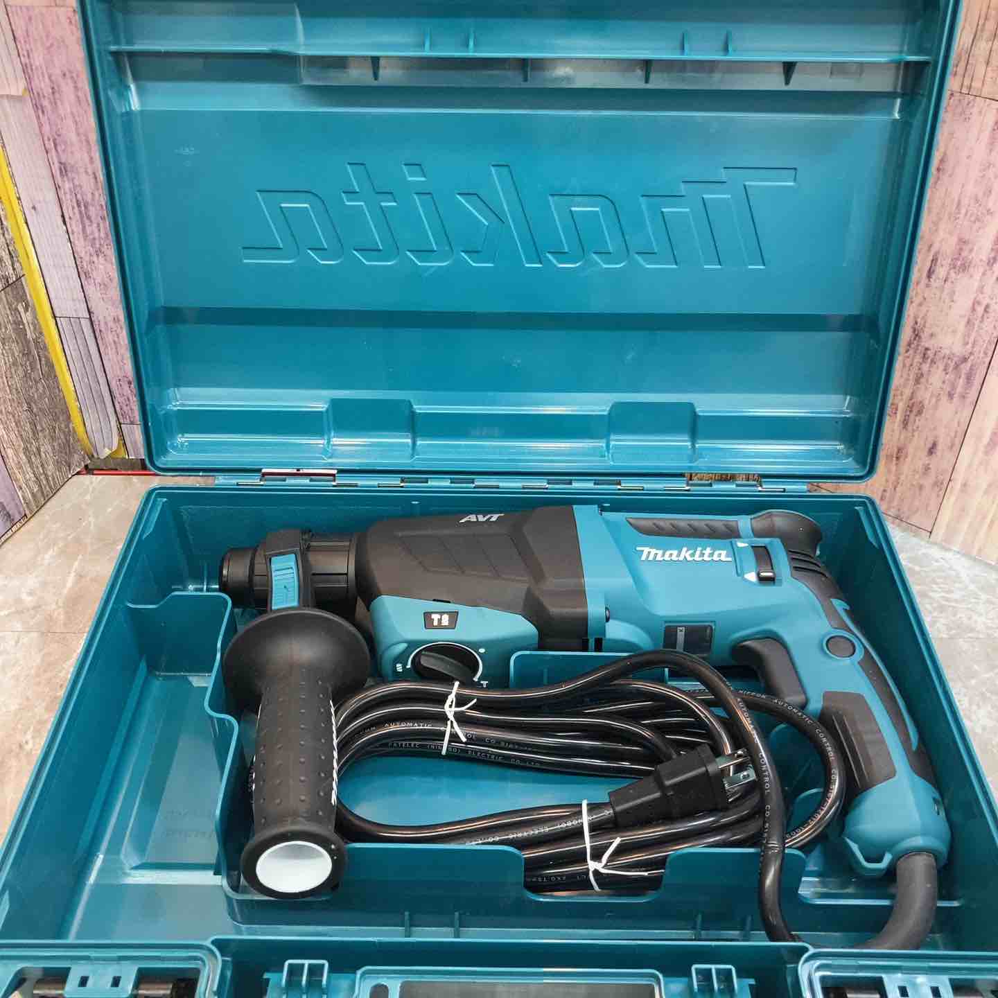 【新古】マキタ makita 26粍 ハンマドリル HR2631F 容れもの汚れた状態あり 取説なし【八潮店】