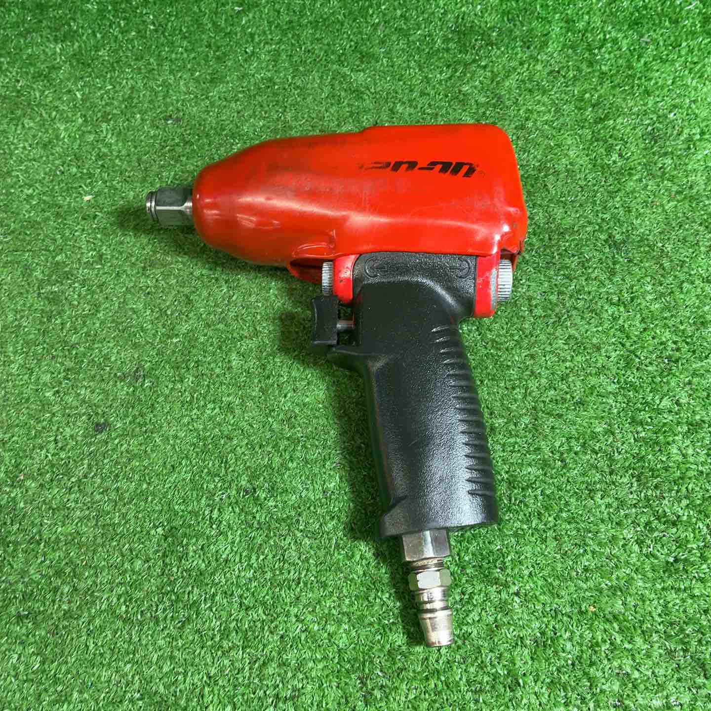 【中古】 スナップオン (Snap-on) 1/2DR エアーインパクトレンチ MG325 【藤沢店】