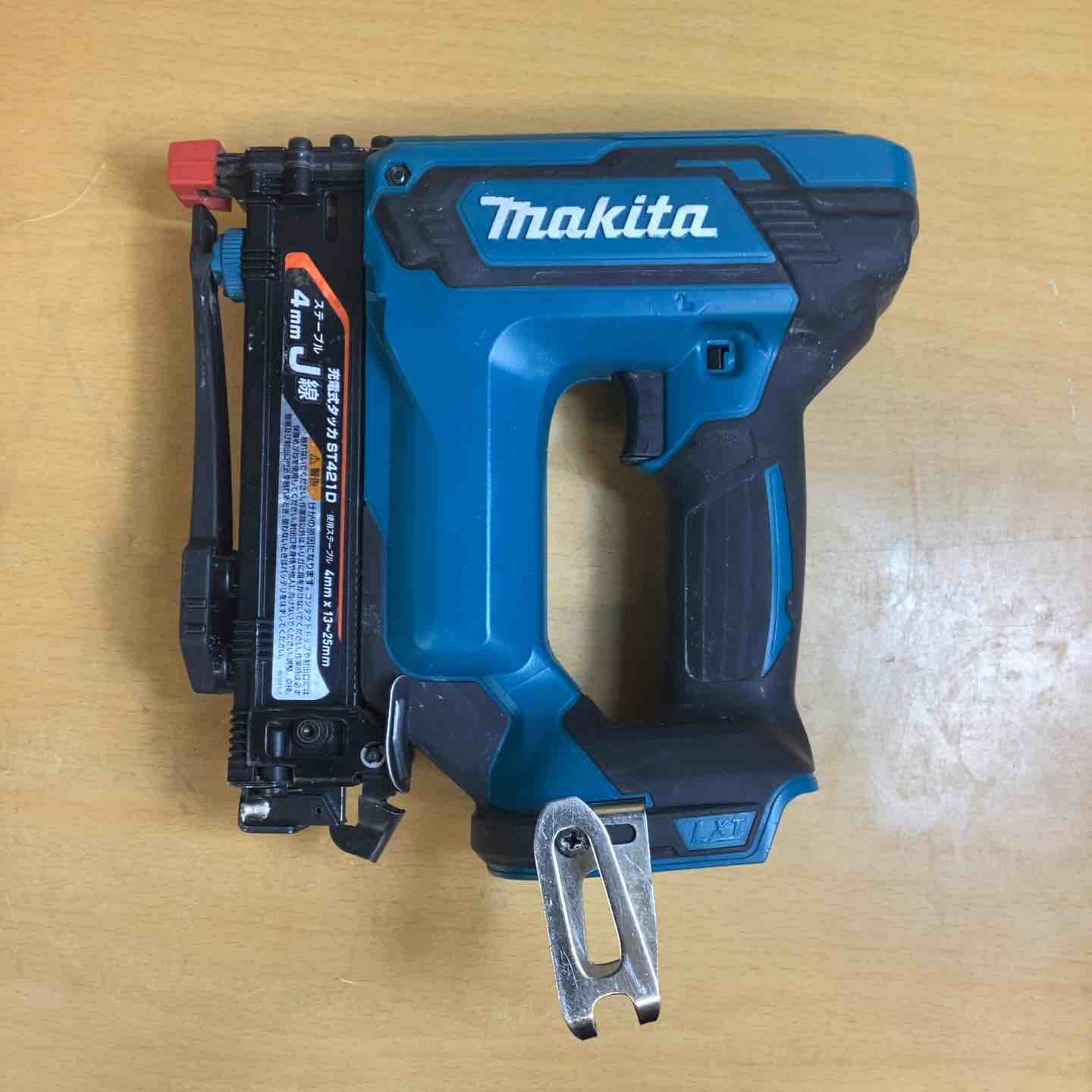 【中古】◇マキタ(makita) コードレスタッカー ST421DZ【越谷店】