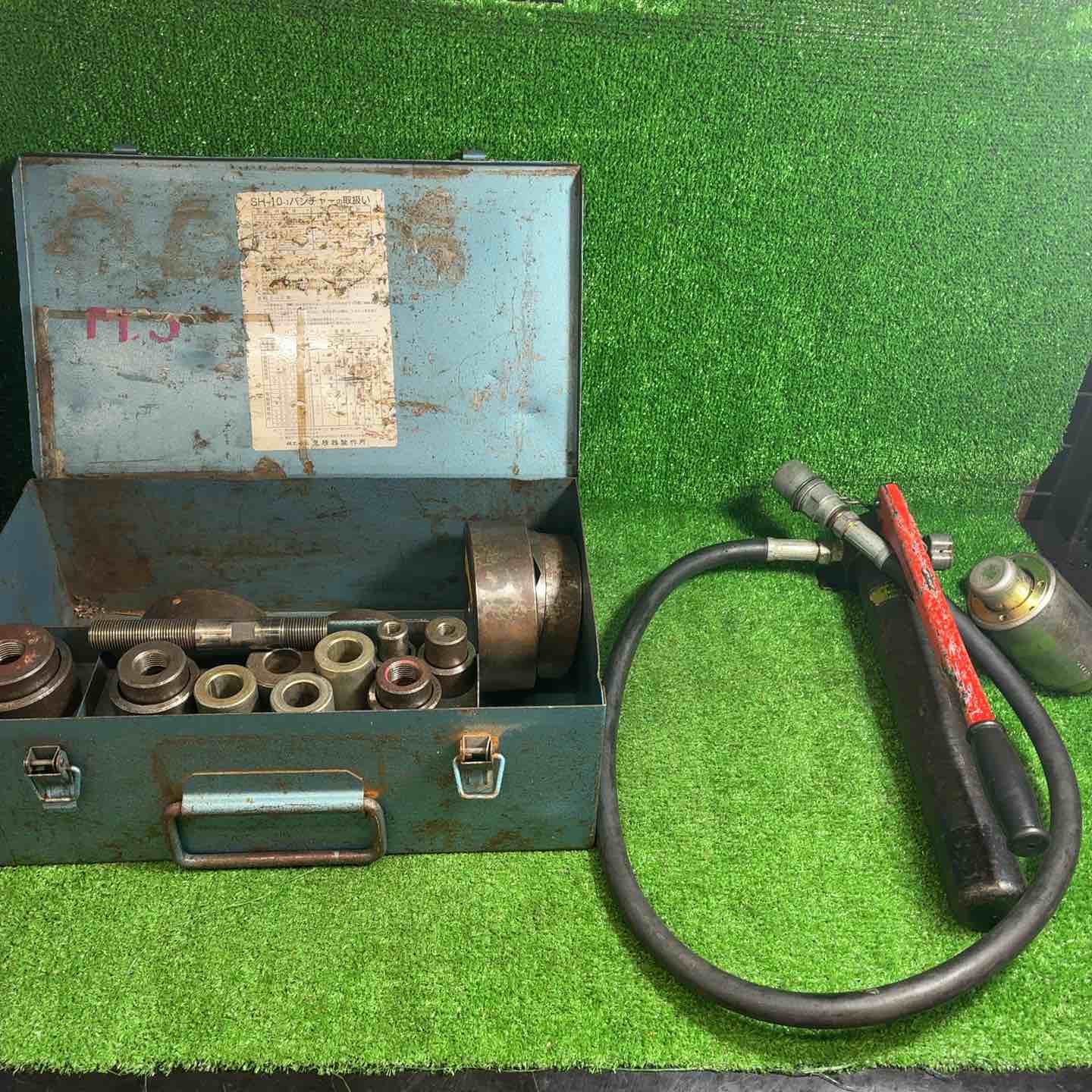 【中古】◇泉精器(IZUMI) 手動油圧式揚水機 HP-180N【藤沢店】