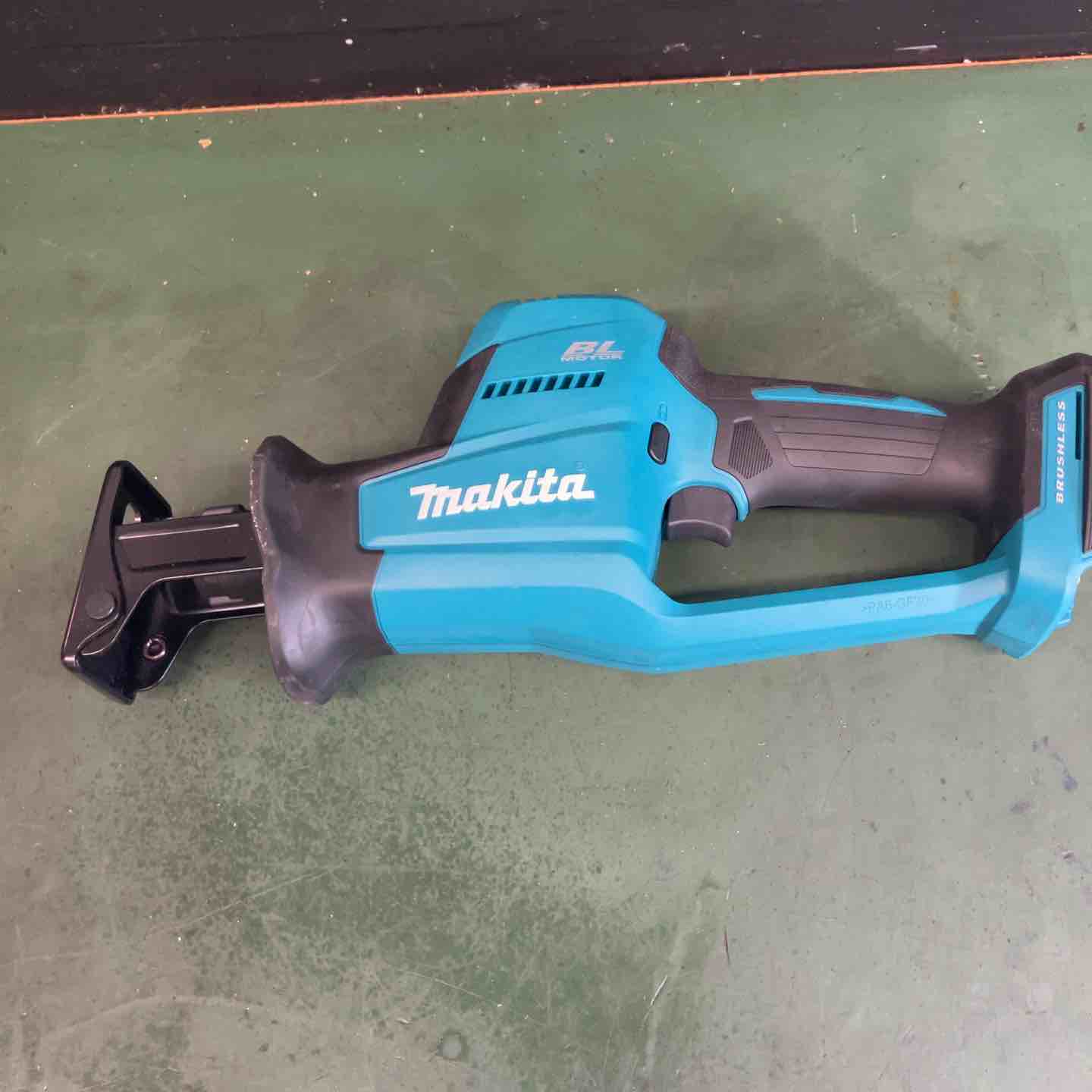 【中古】★マキタ(makita) コードレスレシプロソー JR189DZ 18V相応う、本体のみ【戸田店】