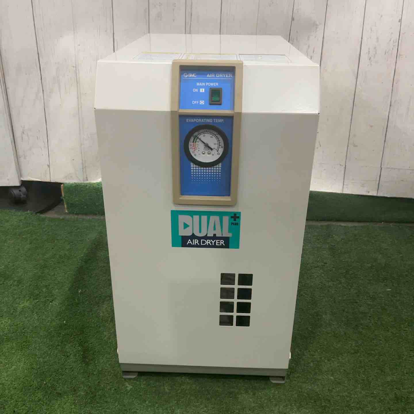 【中古】SMC 大気圏ドライヤー DUAL+ IDU3E-10-X164 大気圏ドライヤー 【三角江店】