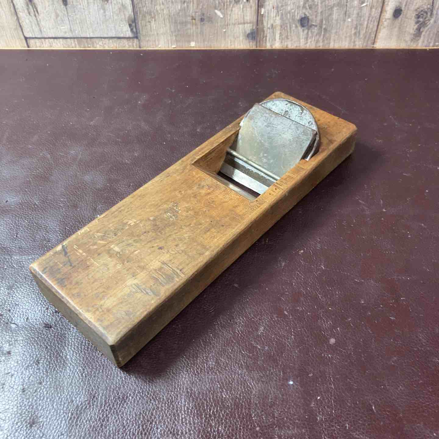 【中古】【中古品】 鉋(かんな) 生生世世鶴是秀作 炎 是秀 鑿・宮大工御先棒 他 【東大和店】