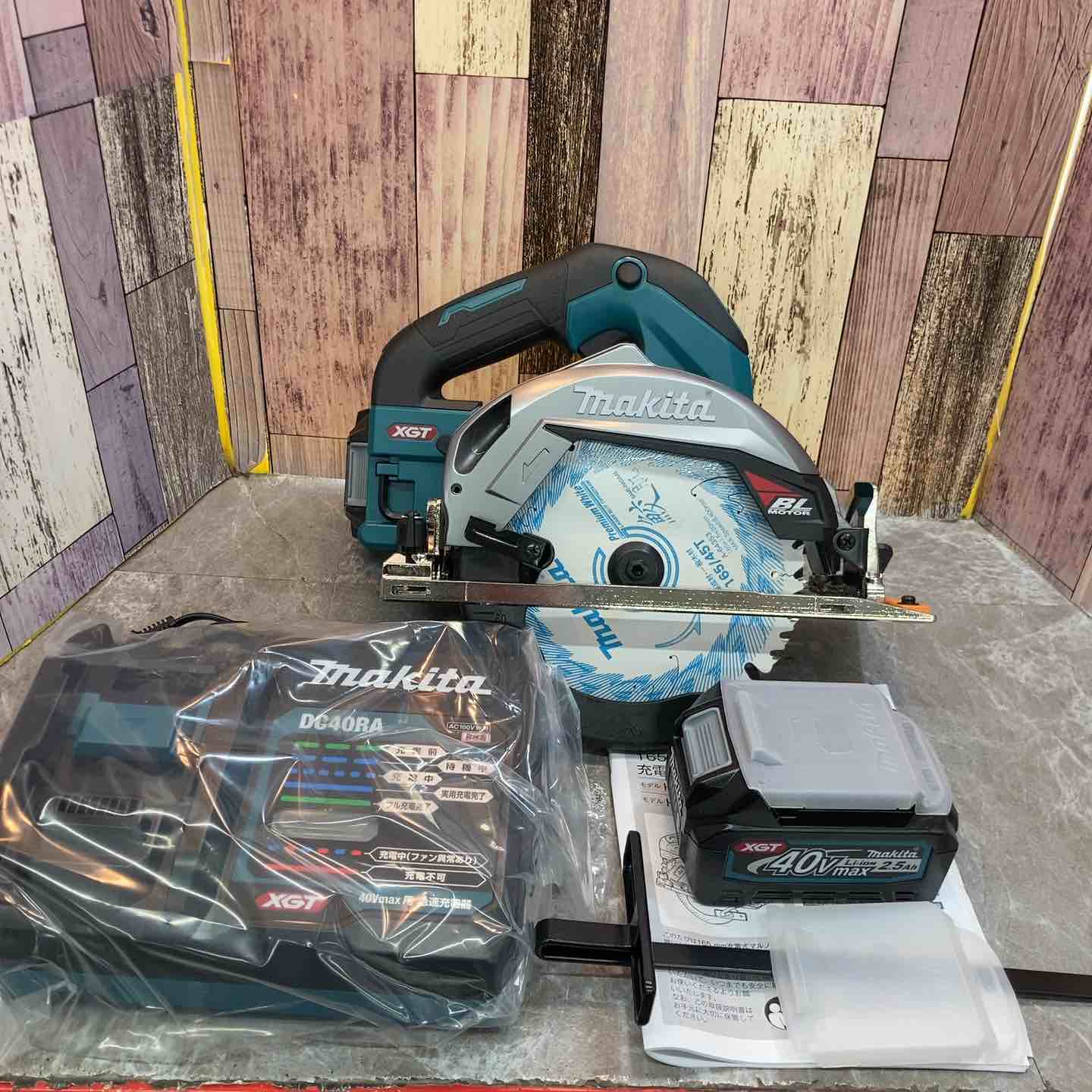 【新古】マキタ makita 40V コードレス丸のこ HS002GRDX 申し受ける器 蓄電池2個 入れもの付【八潮店】