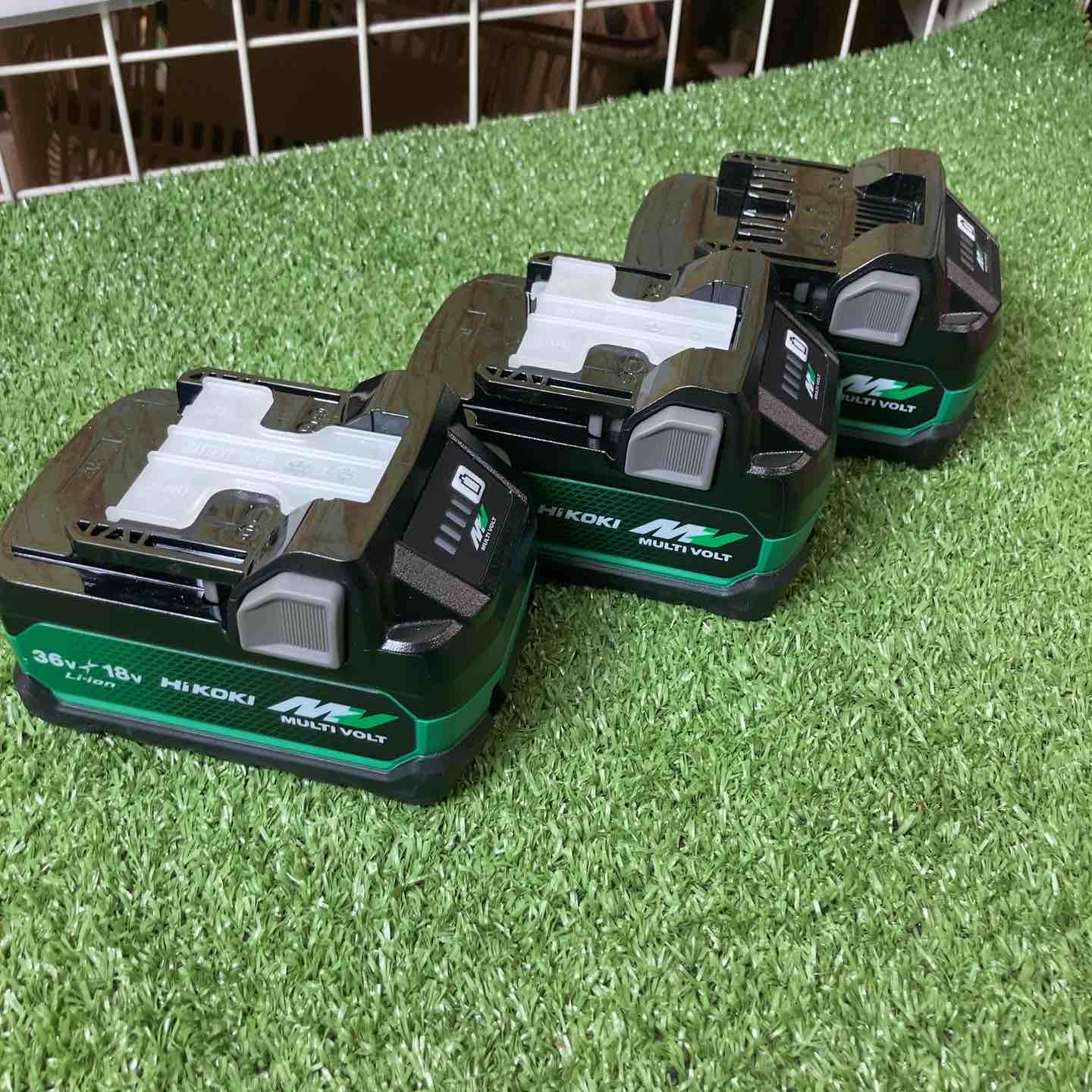 【未当て嵌める品】★ハイコーキ(HIKOKI ※旧:日立工機) リチウムイオンバッテリー 36V/2.5Ah BSL36A18X3点書き割り【川崎店】