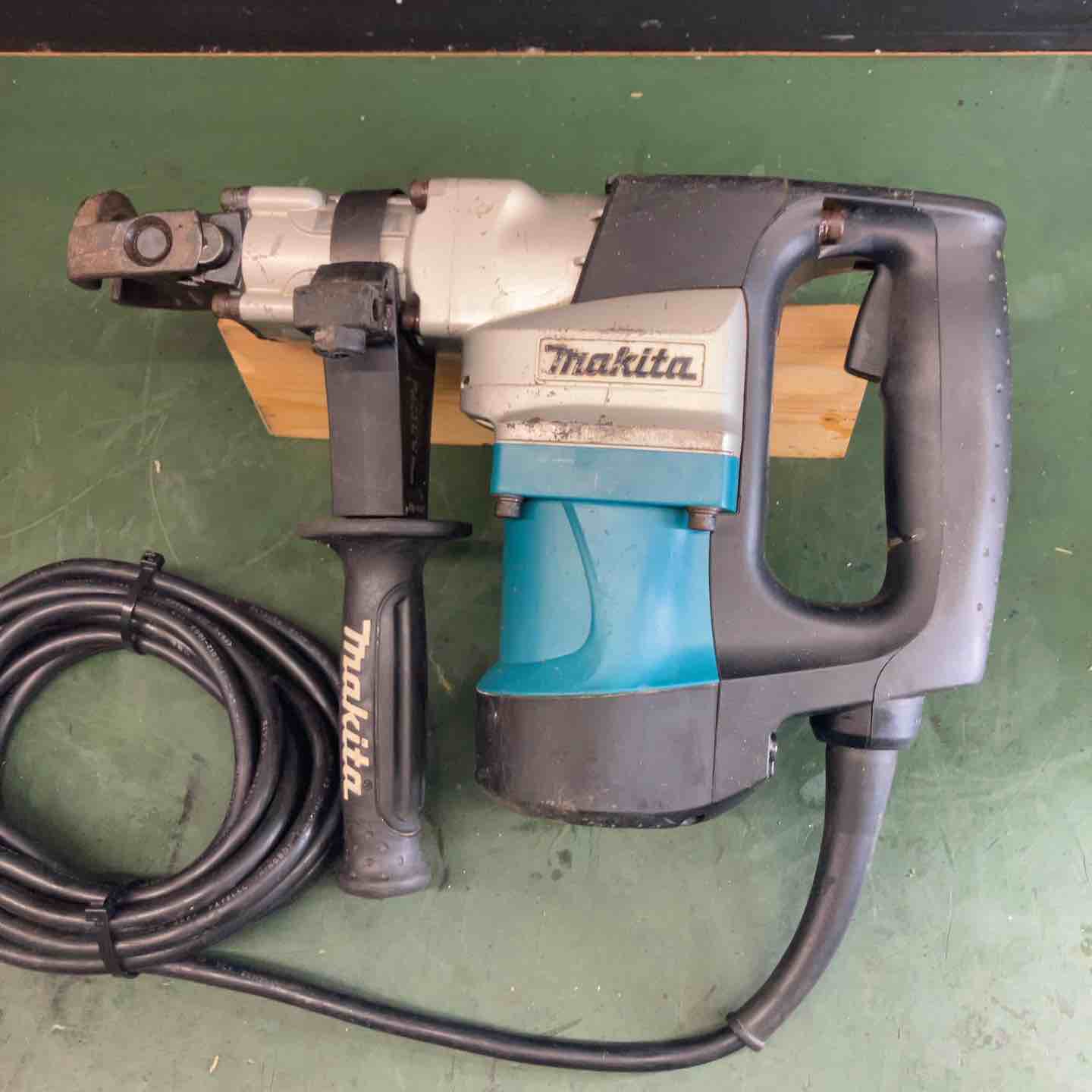 【中古】★マキタ(makita) ハンマドリル HR3530 乾電池1個、申し受ける器嘱する【戸田店】