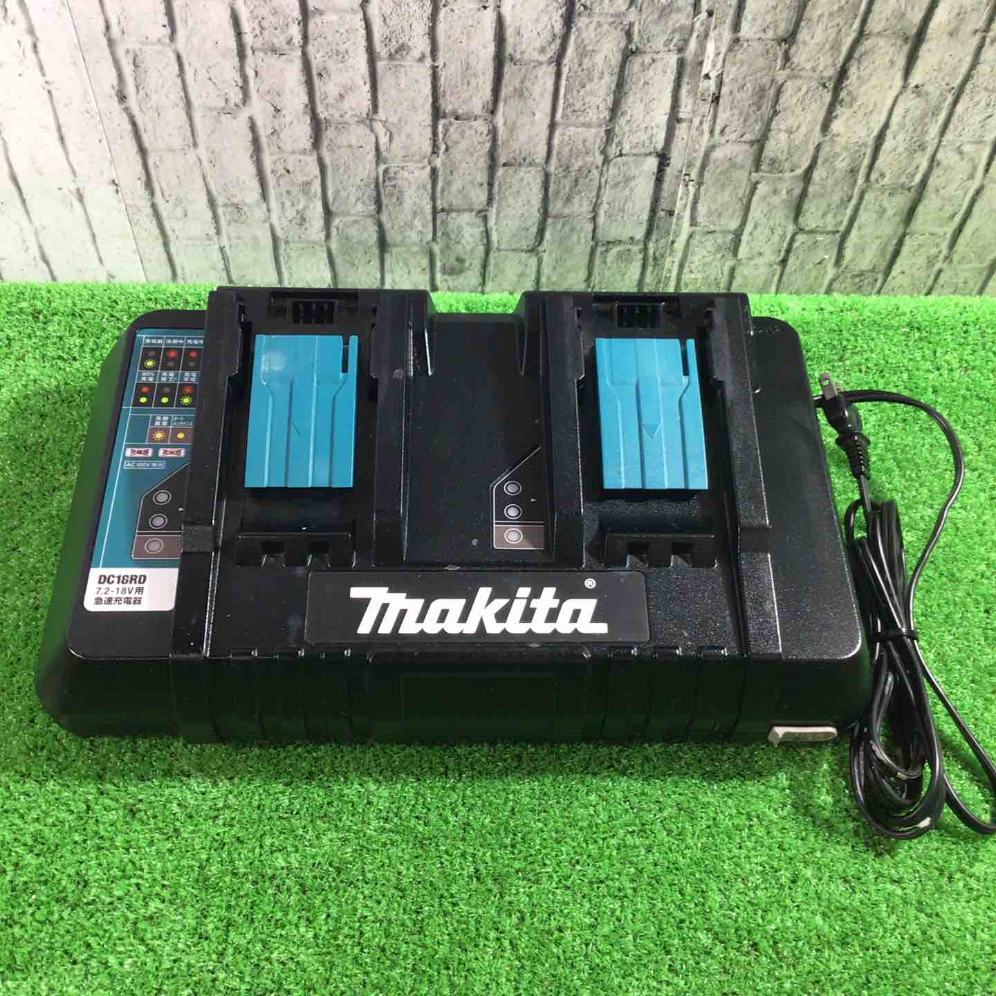 【中古】★マキタ(makita) 2口手っとり早い申し受ける器 DC18RD【三角江店】