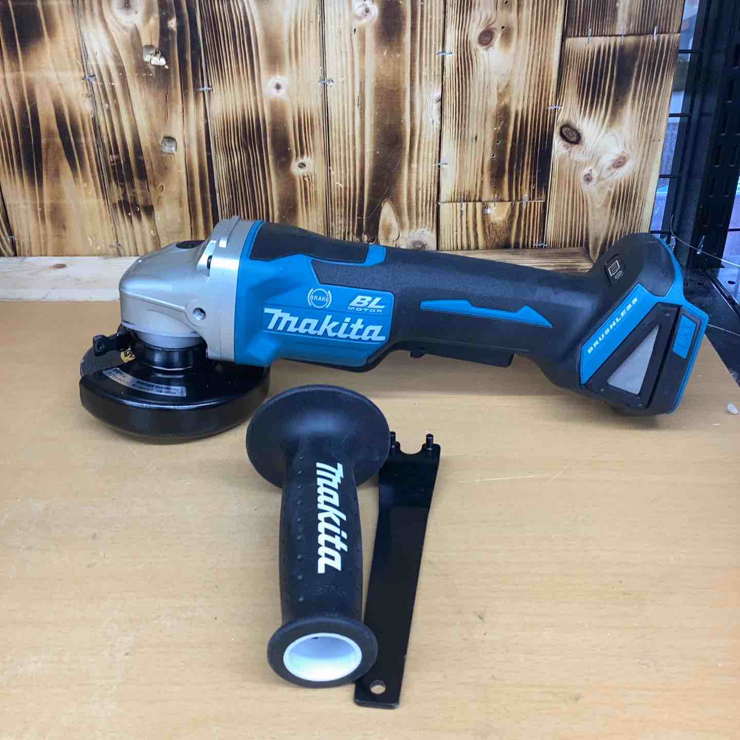【新古】★マキタ(makita) 100粍コードレスディスクグラインダ GA408DZ【越谷店】