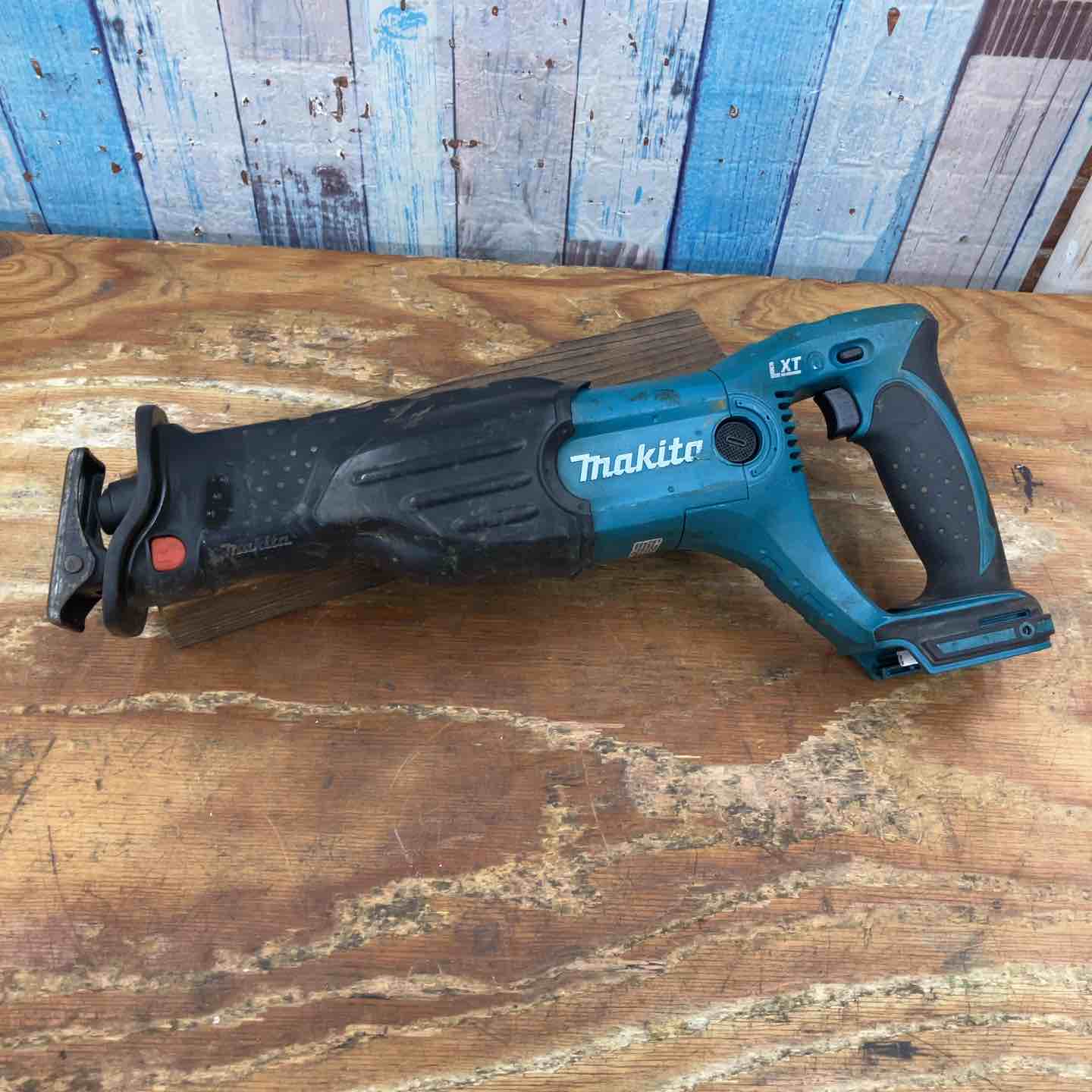 ◇マキタ(makita) コードレスレシプロソー BJR182(外国で模範例) JR186D負けず劣らず 本体のみ【柏店】