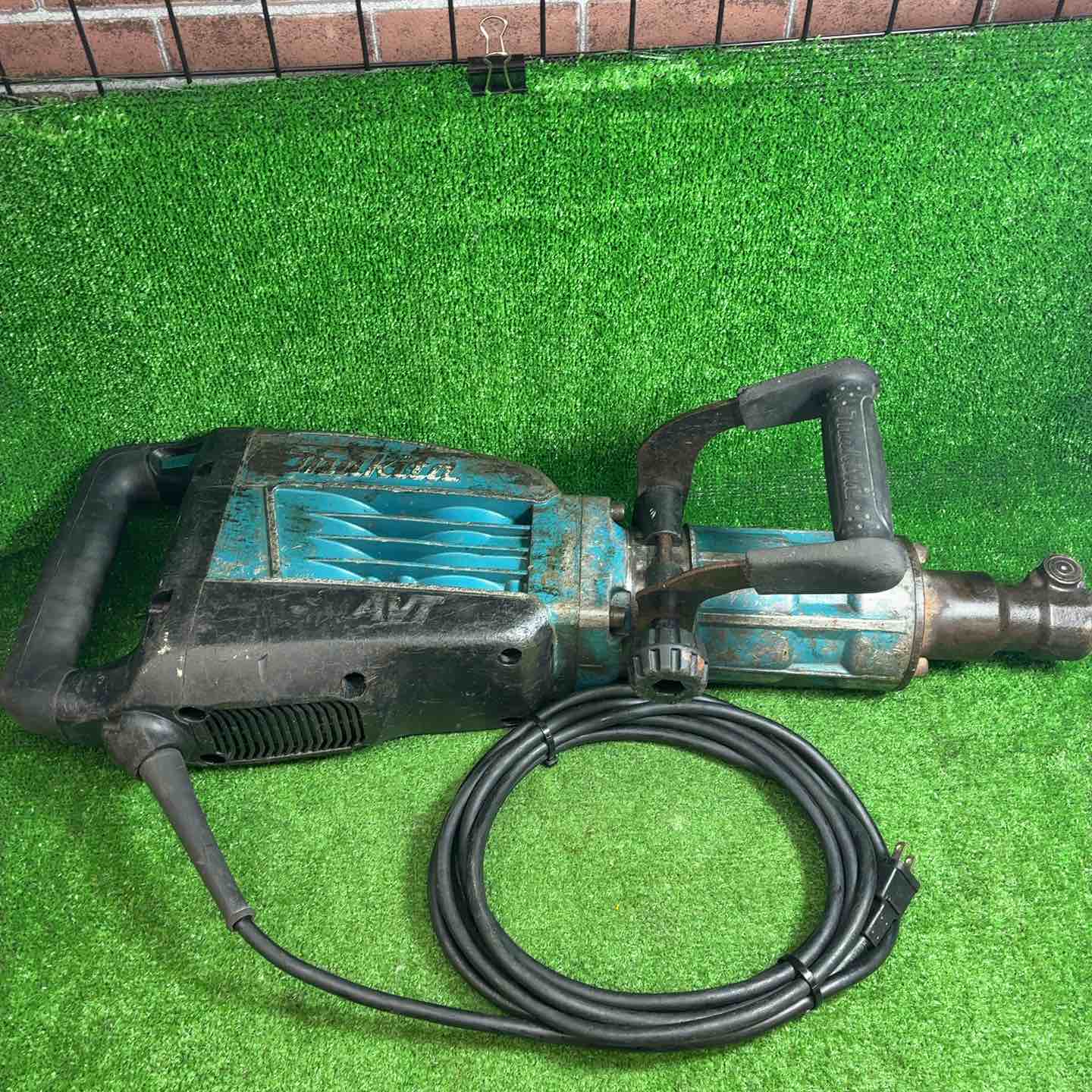 【中古】マキタ(makita) 電動ハンマ HM1317C【藤沢店】｜アクトツール店