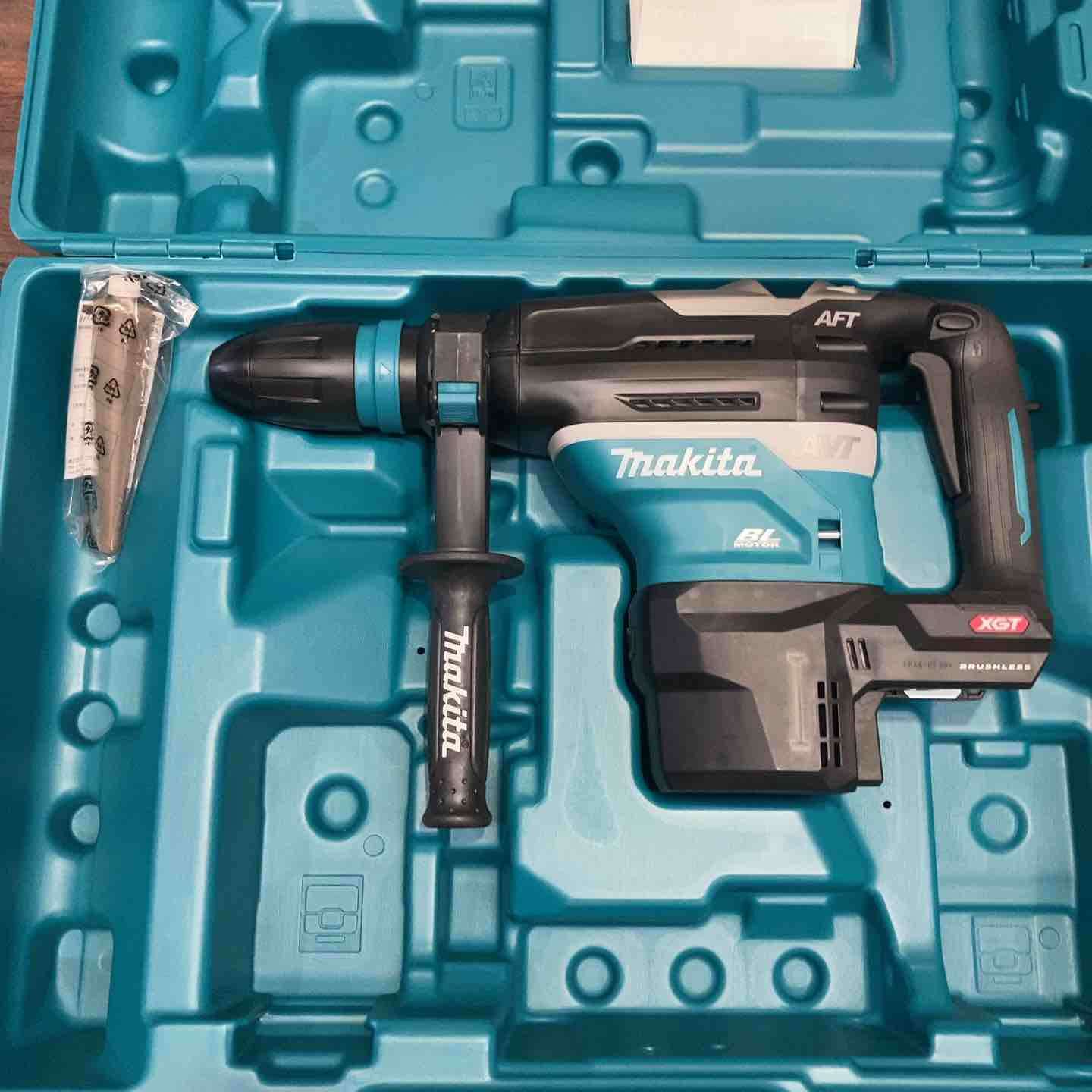 【新古】マキタ(makita) コードレスハンマドリル HR005GZK【桶川店】