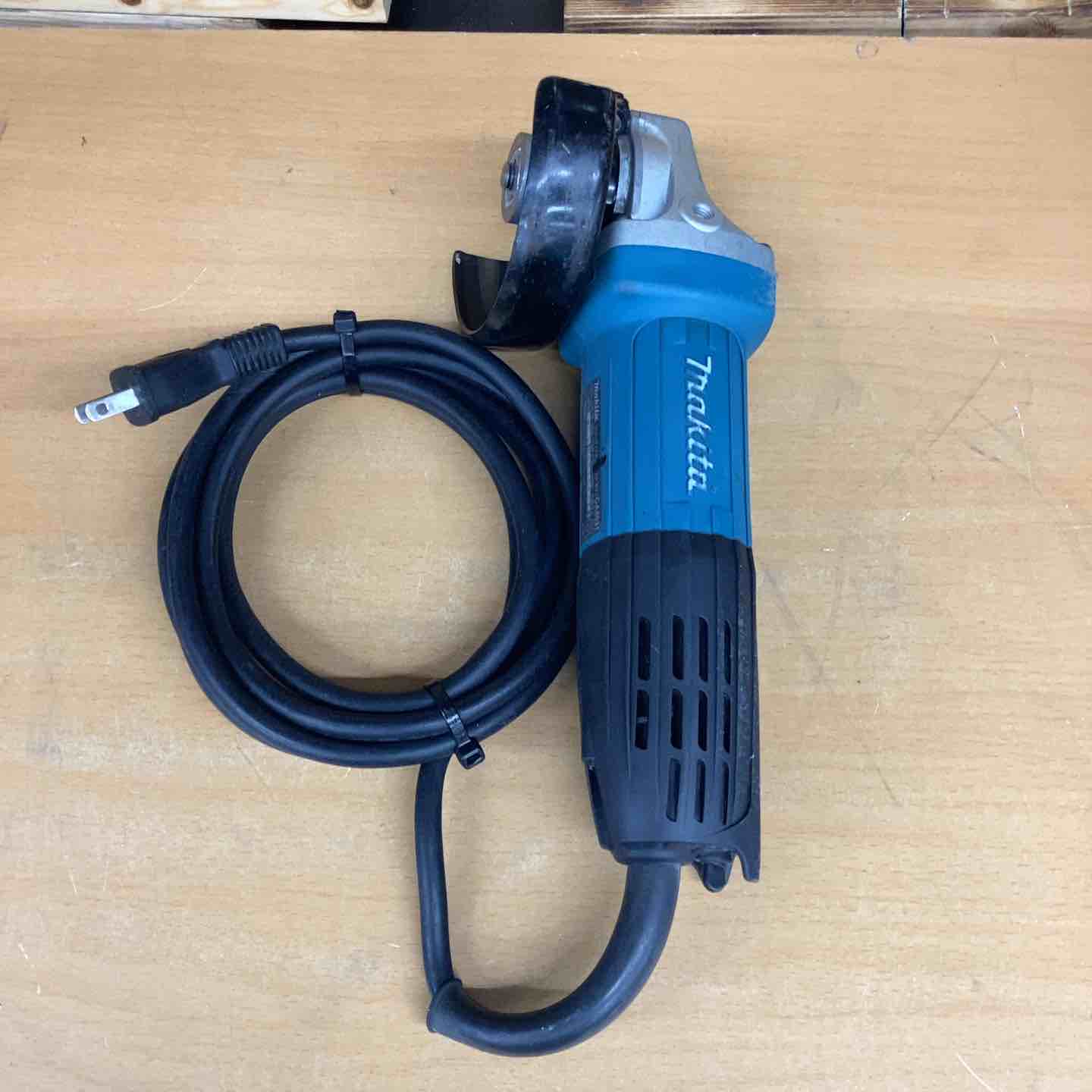 【中古】☆マキタ(makita) 100粍レコード盤粉砕機 GA4031【越谷店】