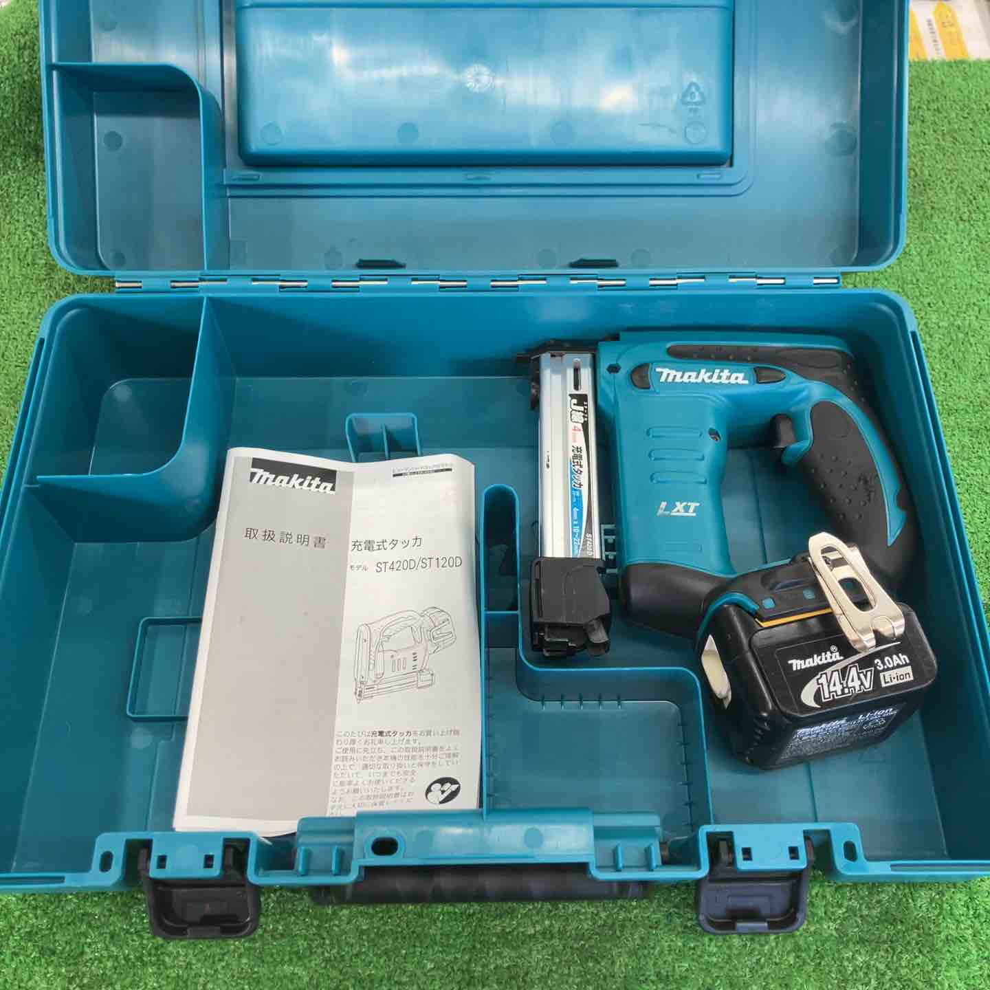 【中古品】 マキタ/makita 吊りひもレスタッカ・ST420DZK 【桶川店】