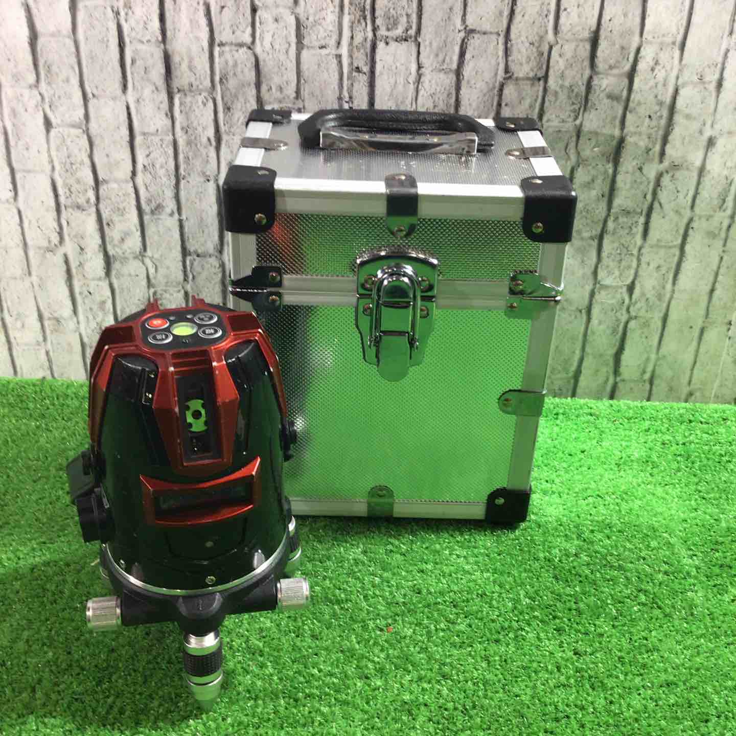 【中古】◇テクノ売りわたす  LTC 緑であることレーザ墨出し器  矩十字・横 LST-BG6【三角江店】