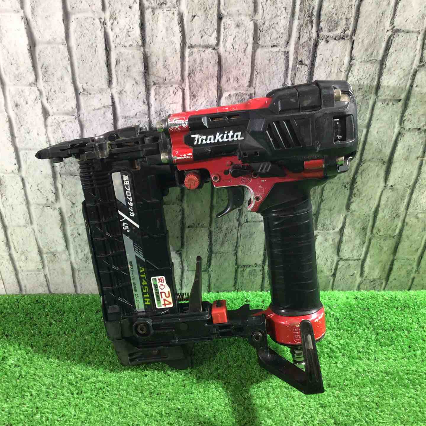 【中古】★マキタ(makita) 高圧フロアタッカ AT451H【三角江店】
