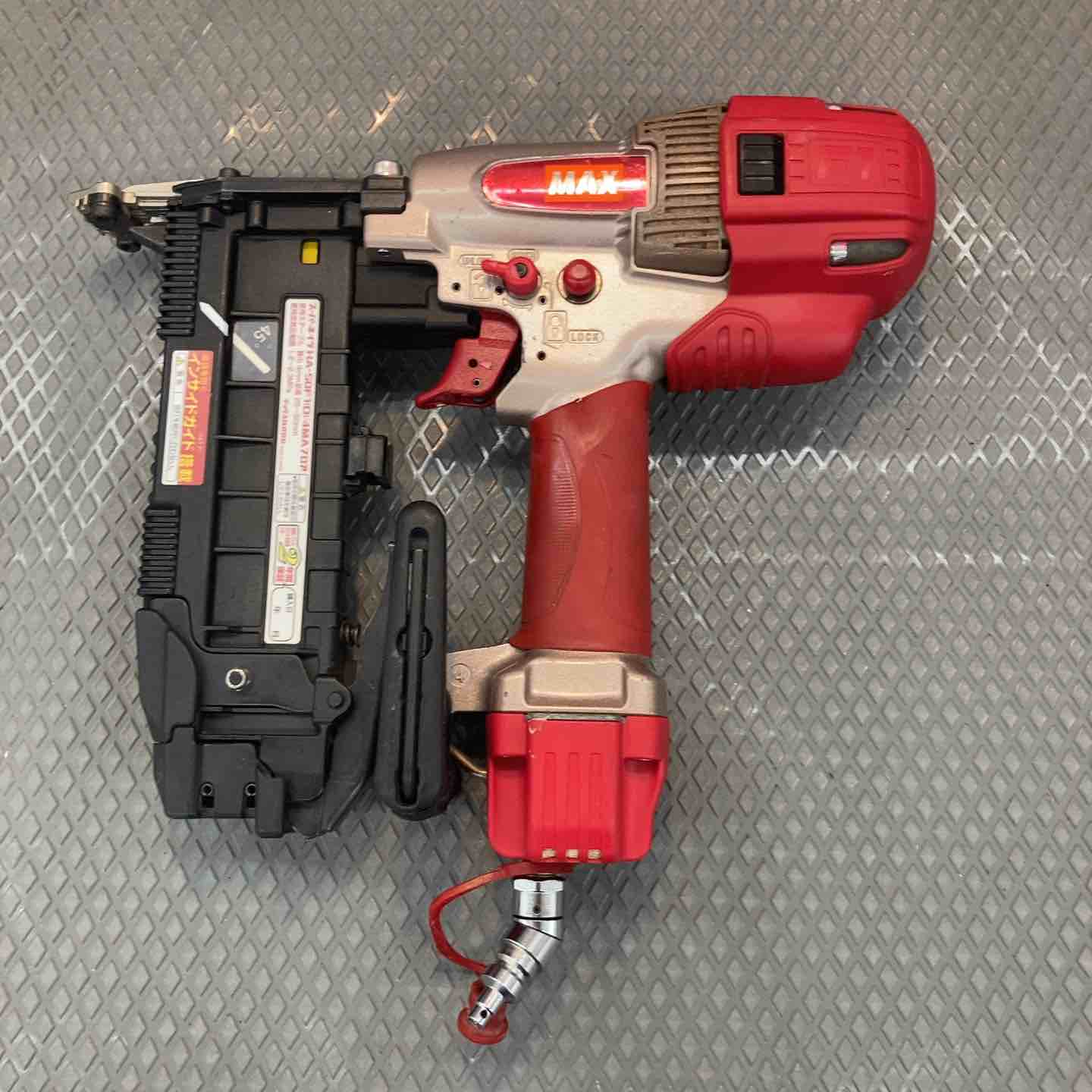【中古】★マックス(MAX) 高圧フロアタッカ HA-50F1(D)/4MA立ち会い場【所沢店】