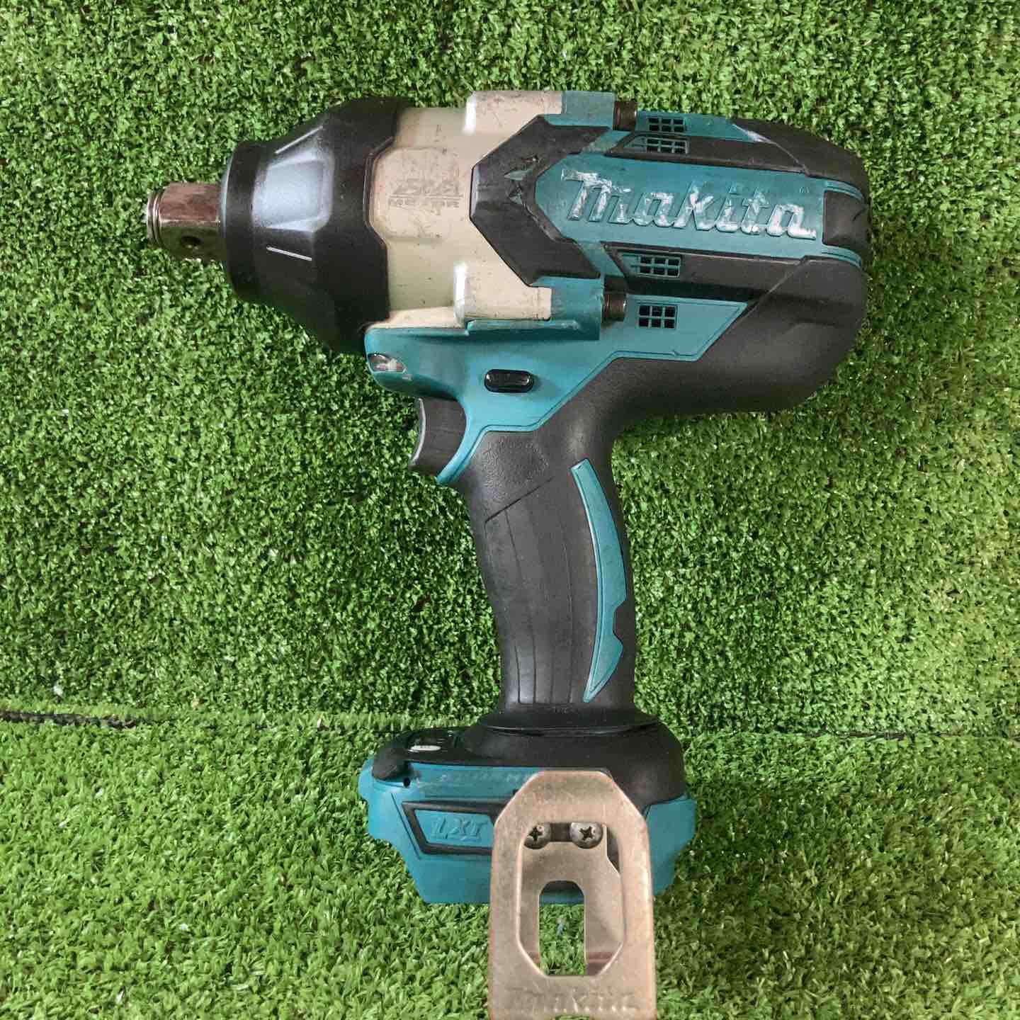 【中古】★マキタ(makita) コードレスインパクトレンチ TW1001DZ【川崎店】