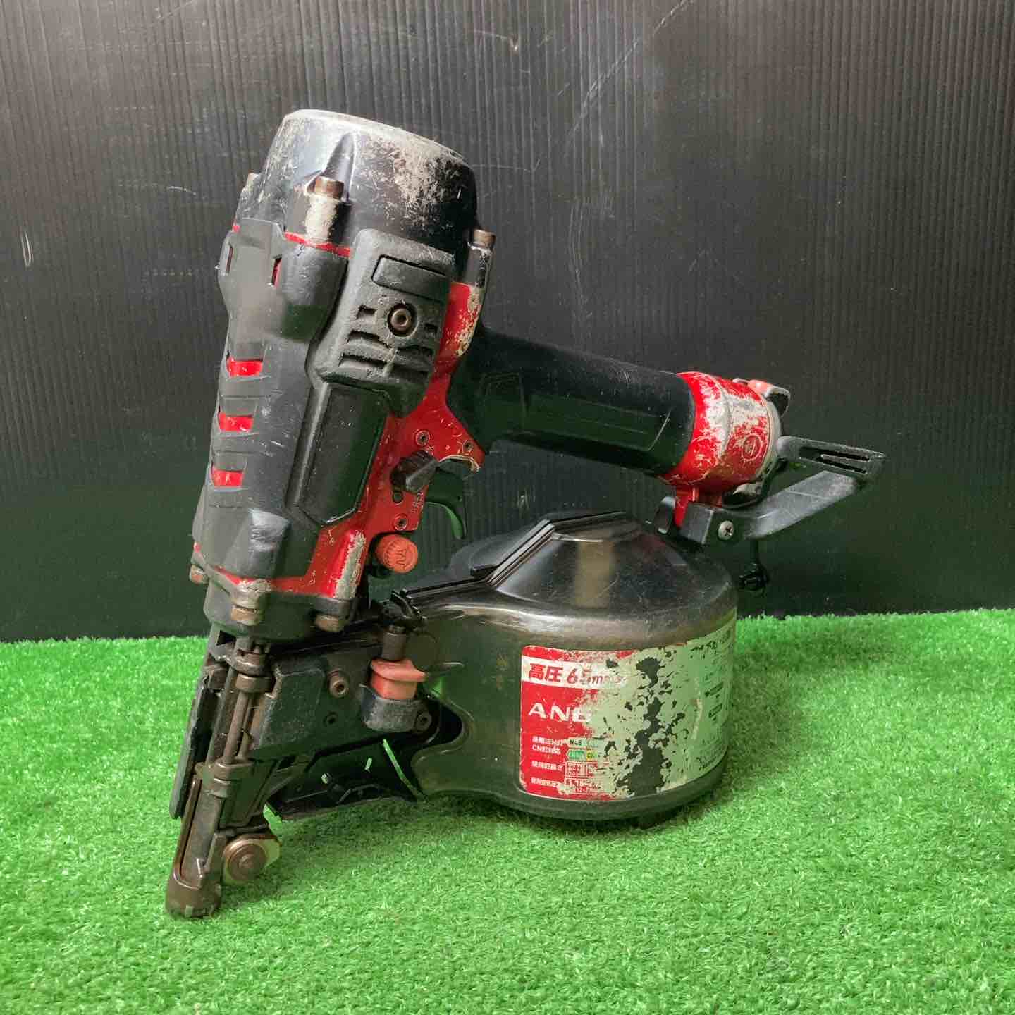 【中古】★マキタ(makita) 高圧エア湖釘打ち機 AN633H【岩槻店】